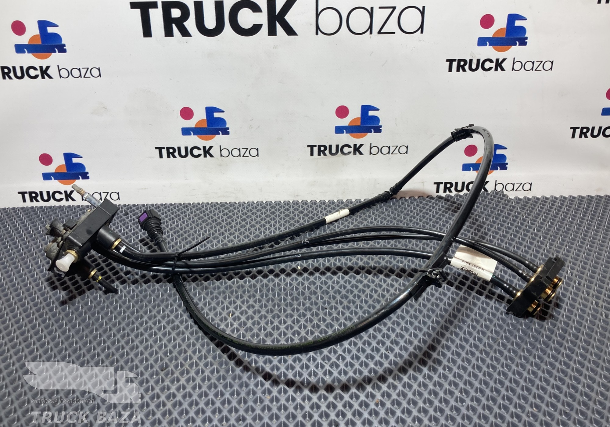 2541194 Коллектор распределительный