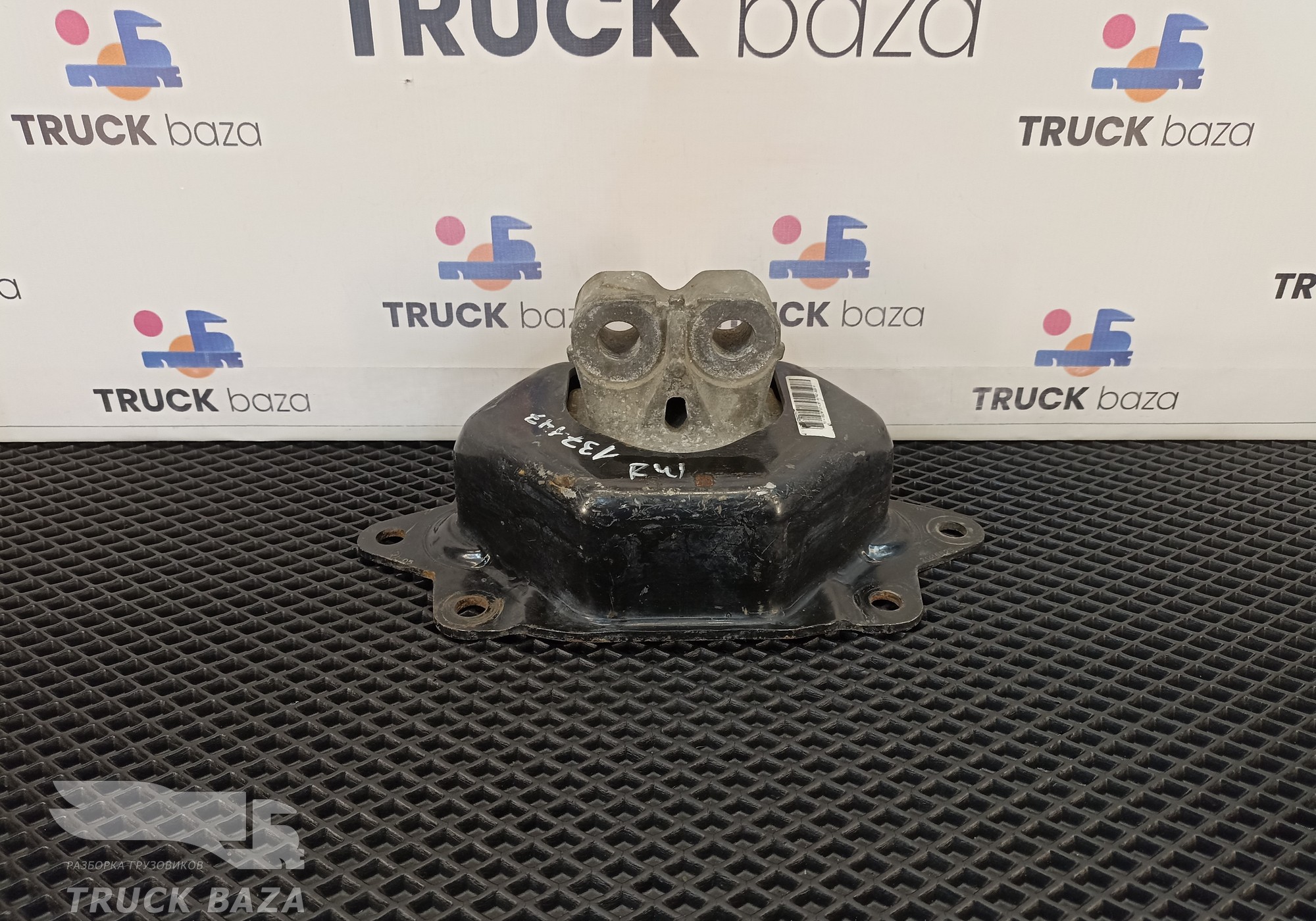 7421416525 Подушка двигателя задняя для Renault T