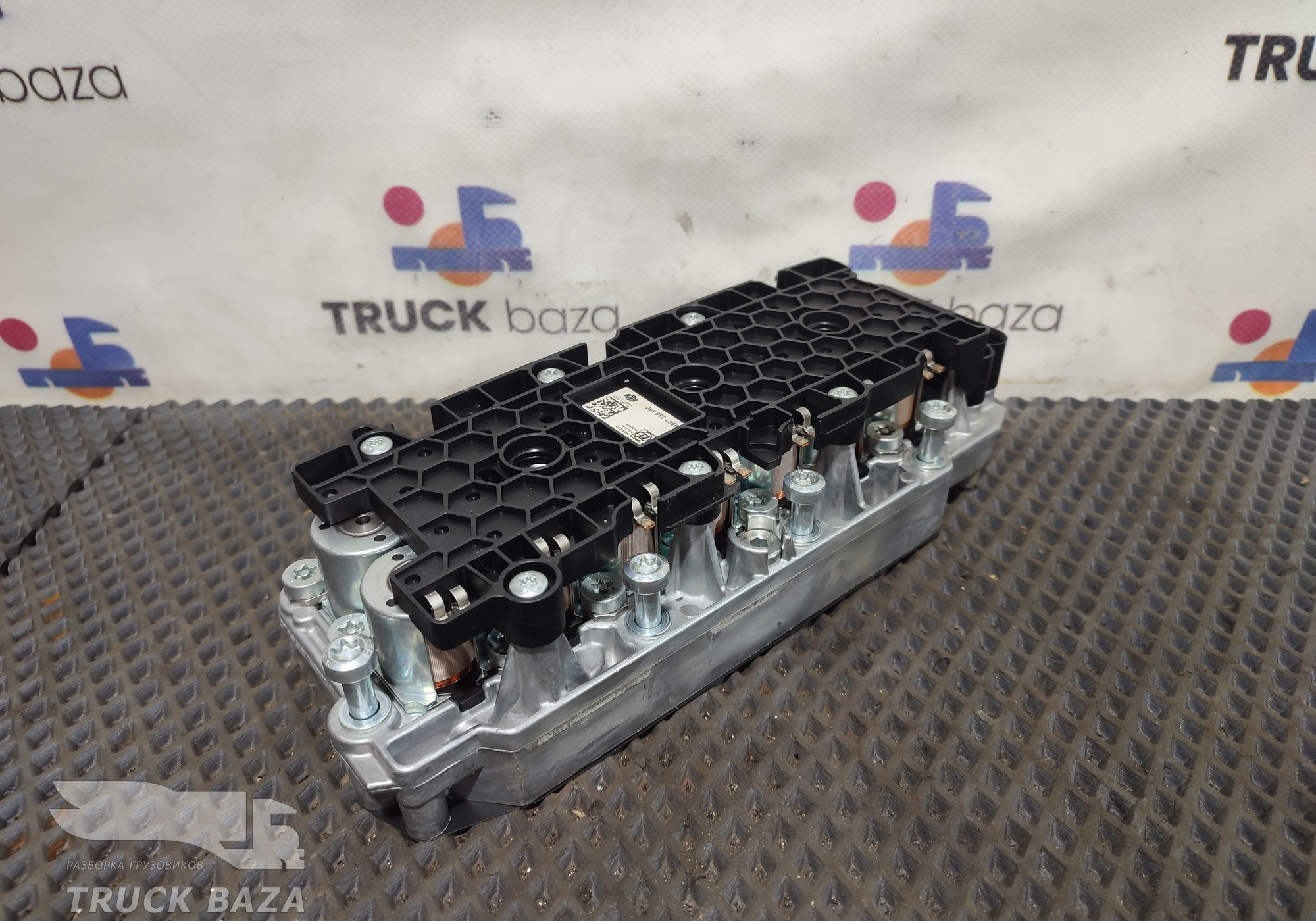 0501330550 Блок клапанов АКПП TRAXON ZF 12TX2210TD