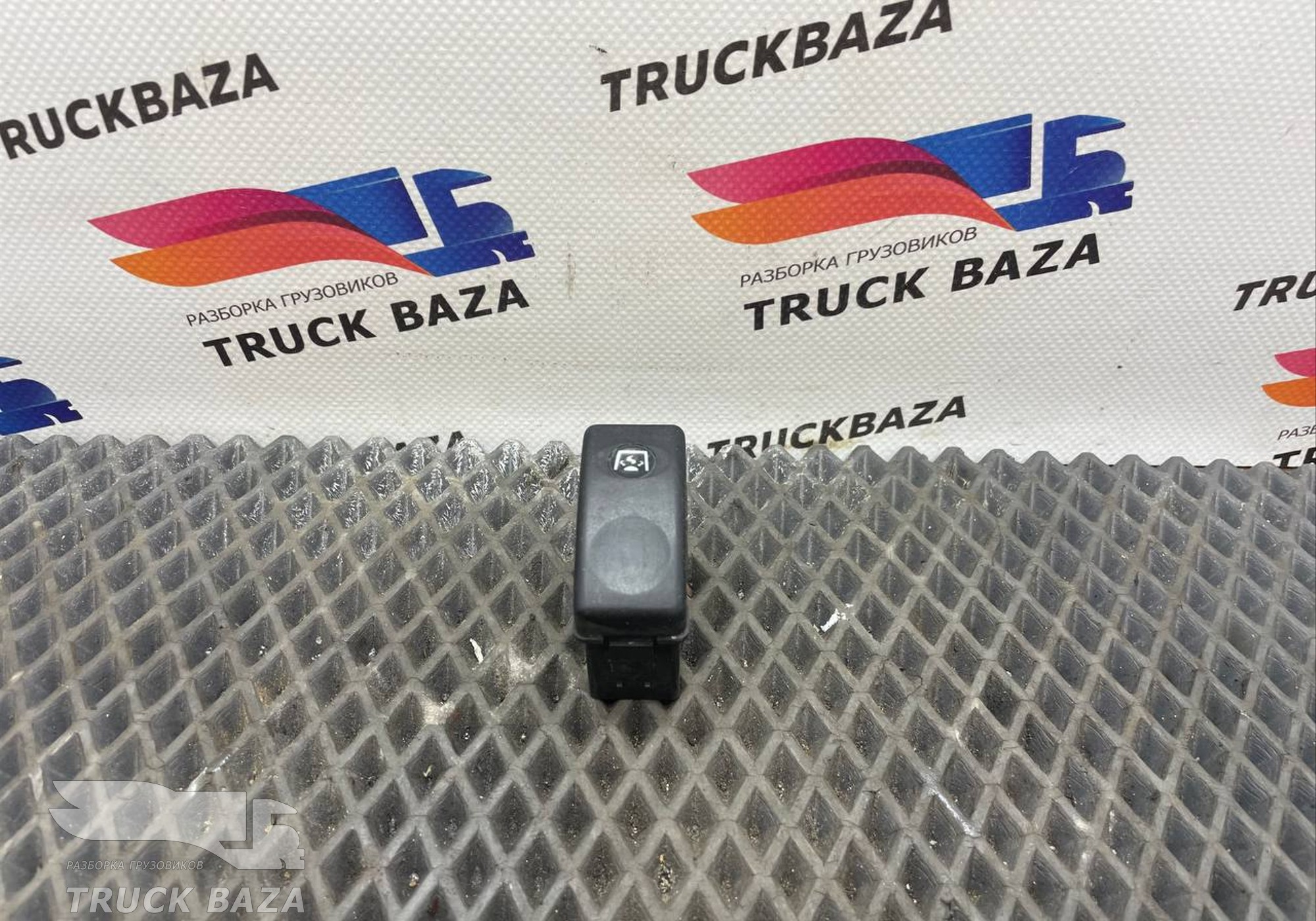 1339010 Переключатель панели приборов для Daf XF105 (с 2005)