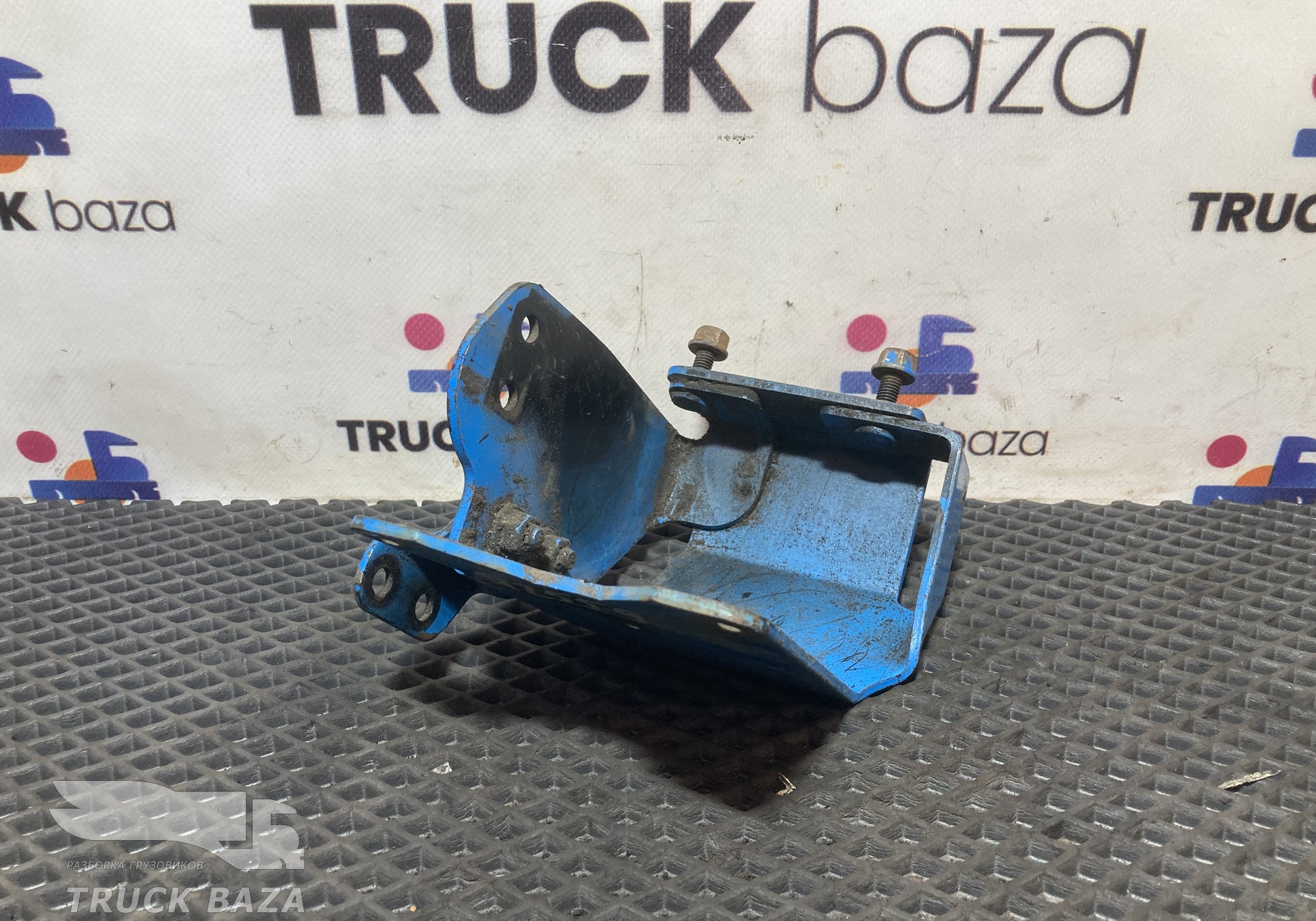 9304203586 Кронштейн тормозного клапана для Mercedes-Benz Actros
