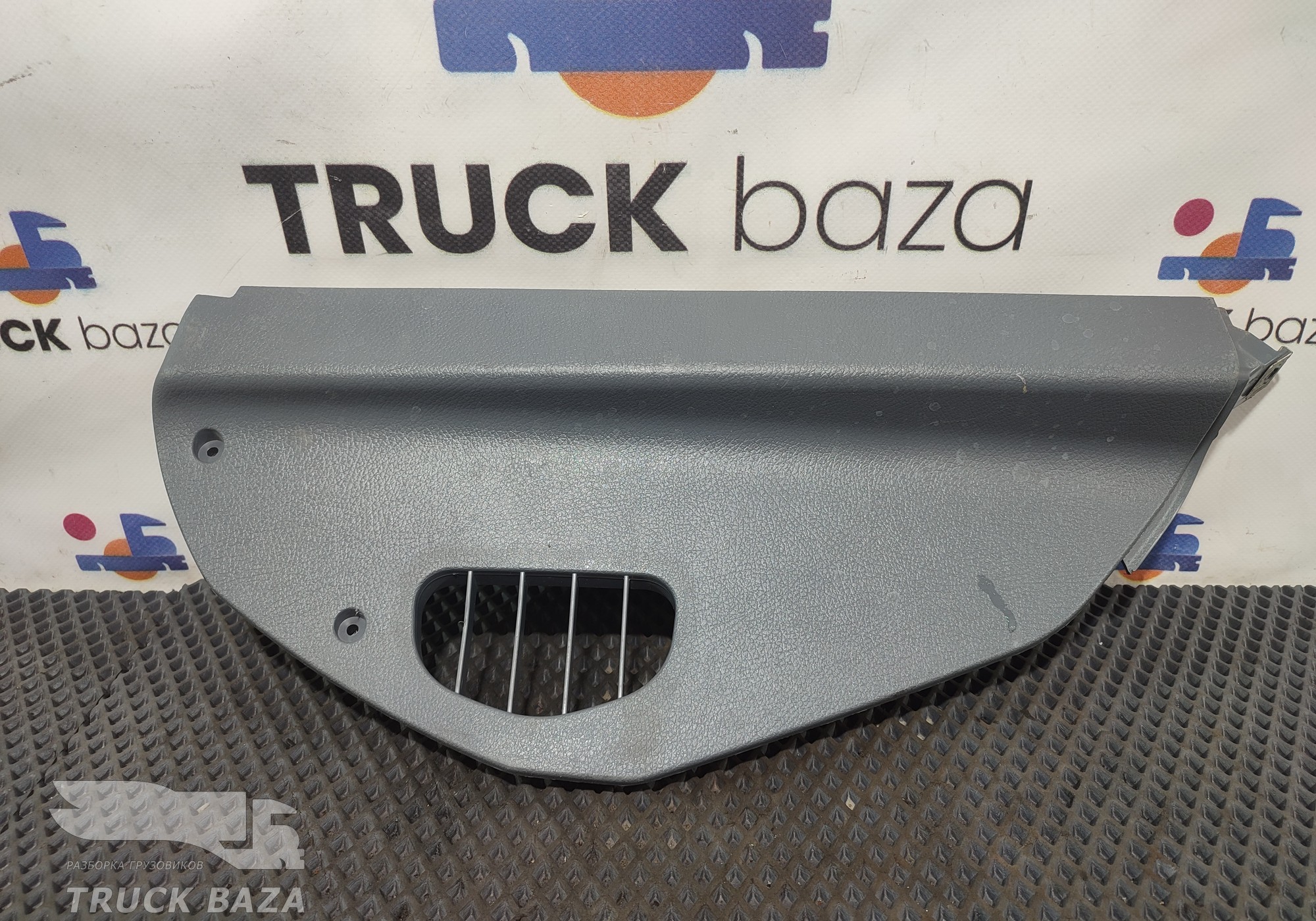 A9406802806 Накладка панели приборов