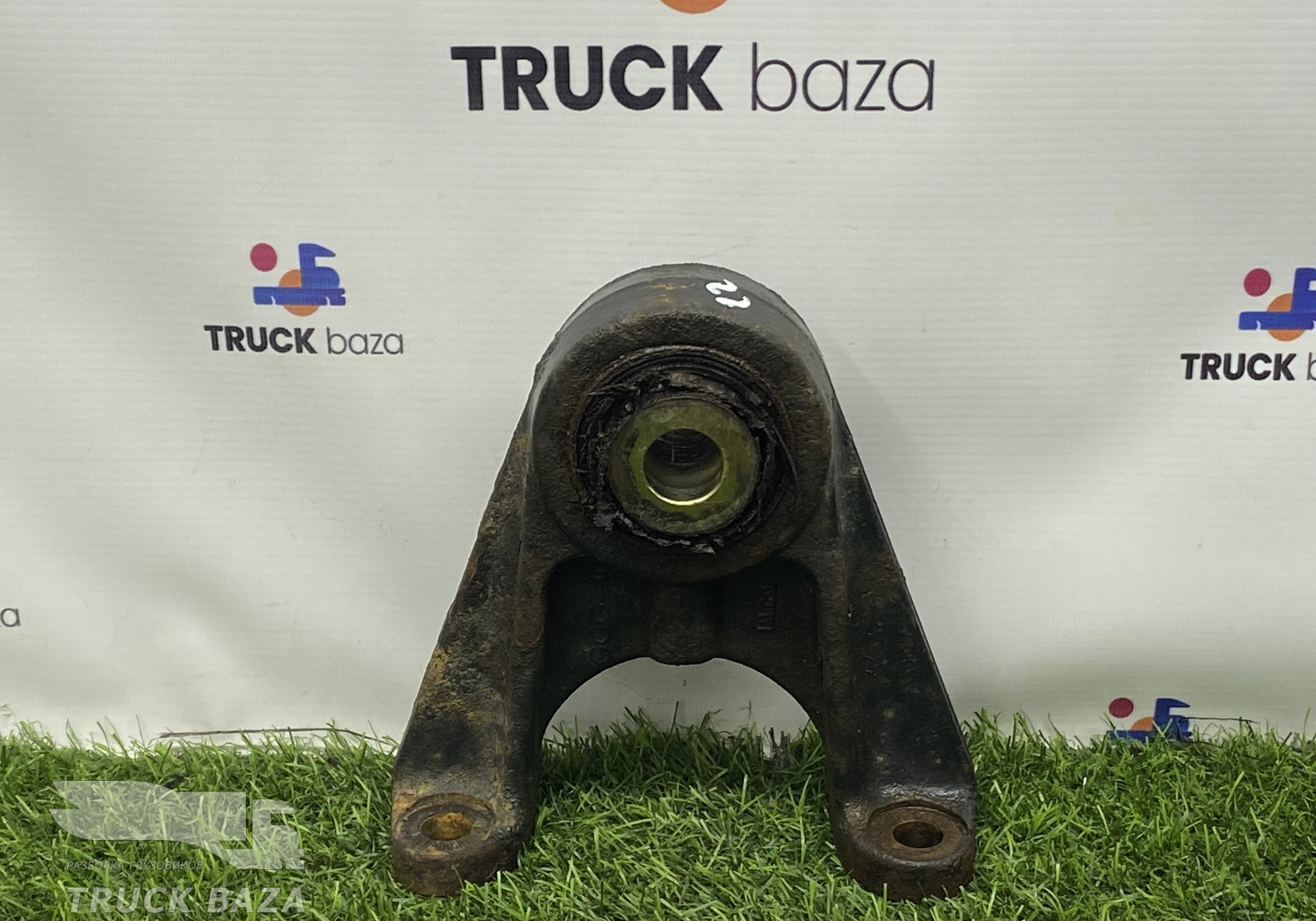 81437053270 Кронштейн стабилизатора подвески