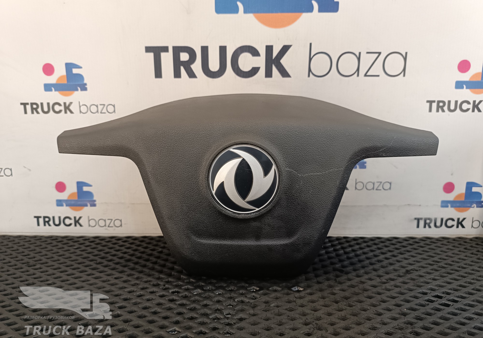 5104012C6200 Крышка руля для DongFeng GX DFH4180