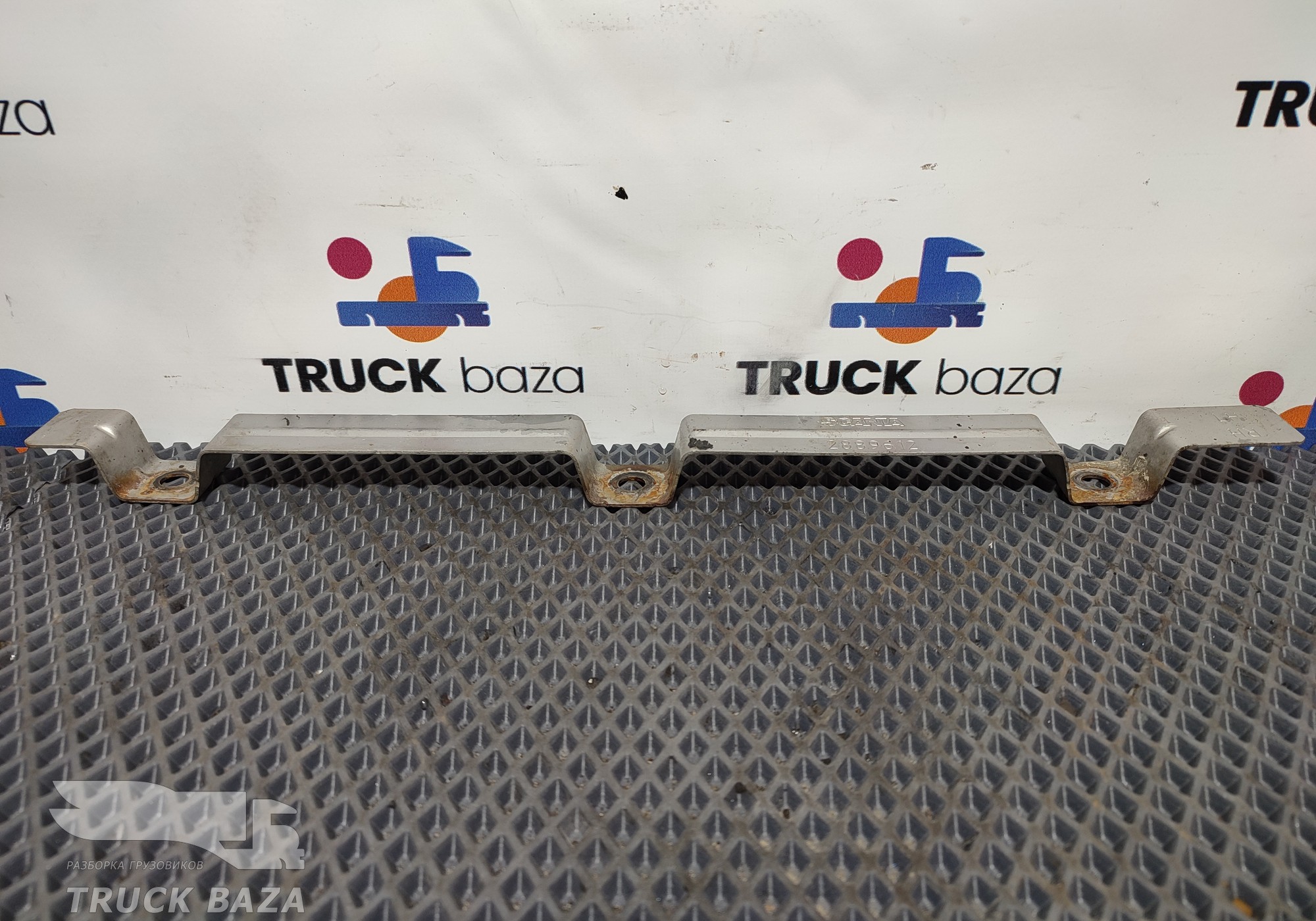 2889612 Кронштейн для Scania 6-series R (с 2016)