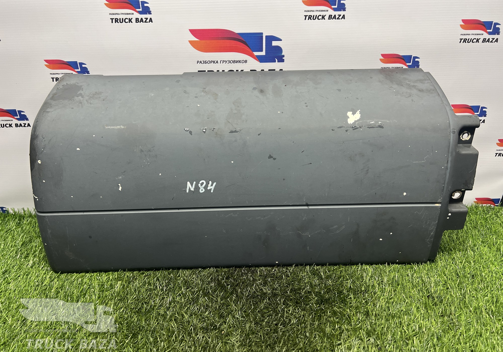 82615100058 Продолжение крыла правого