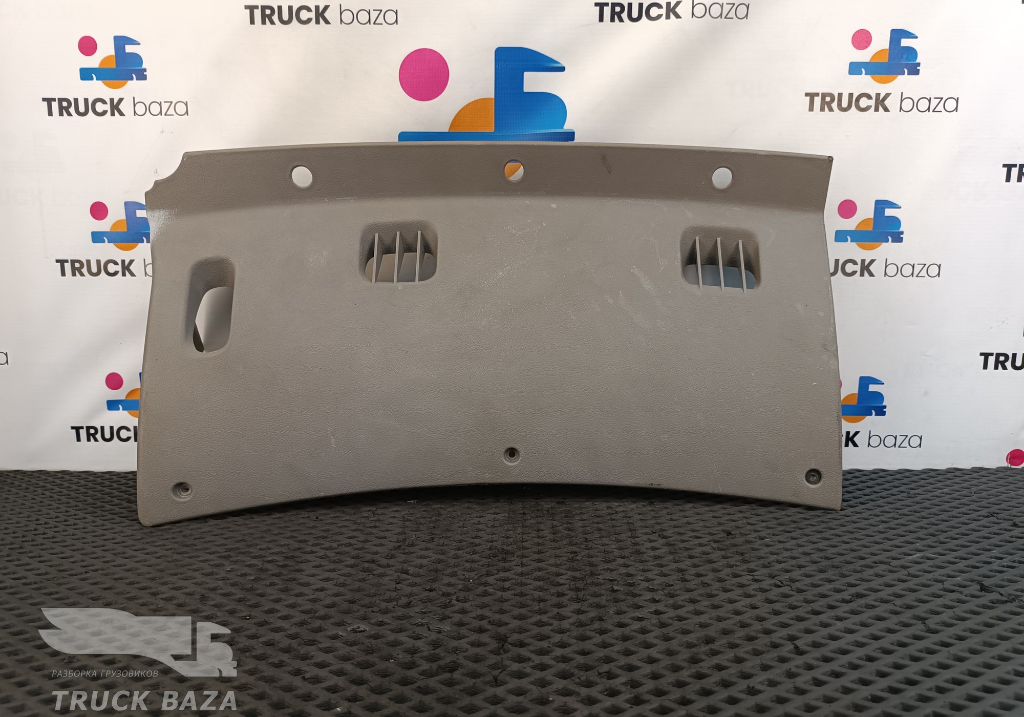 1304879 Накладка на торпедо для Daf XF106