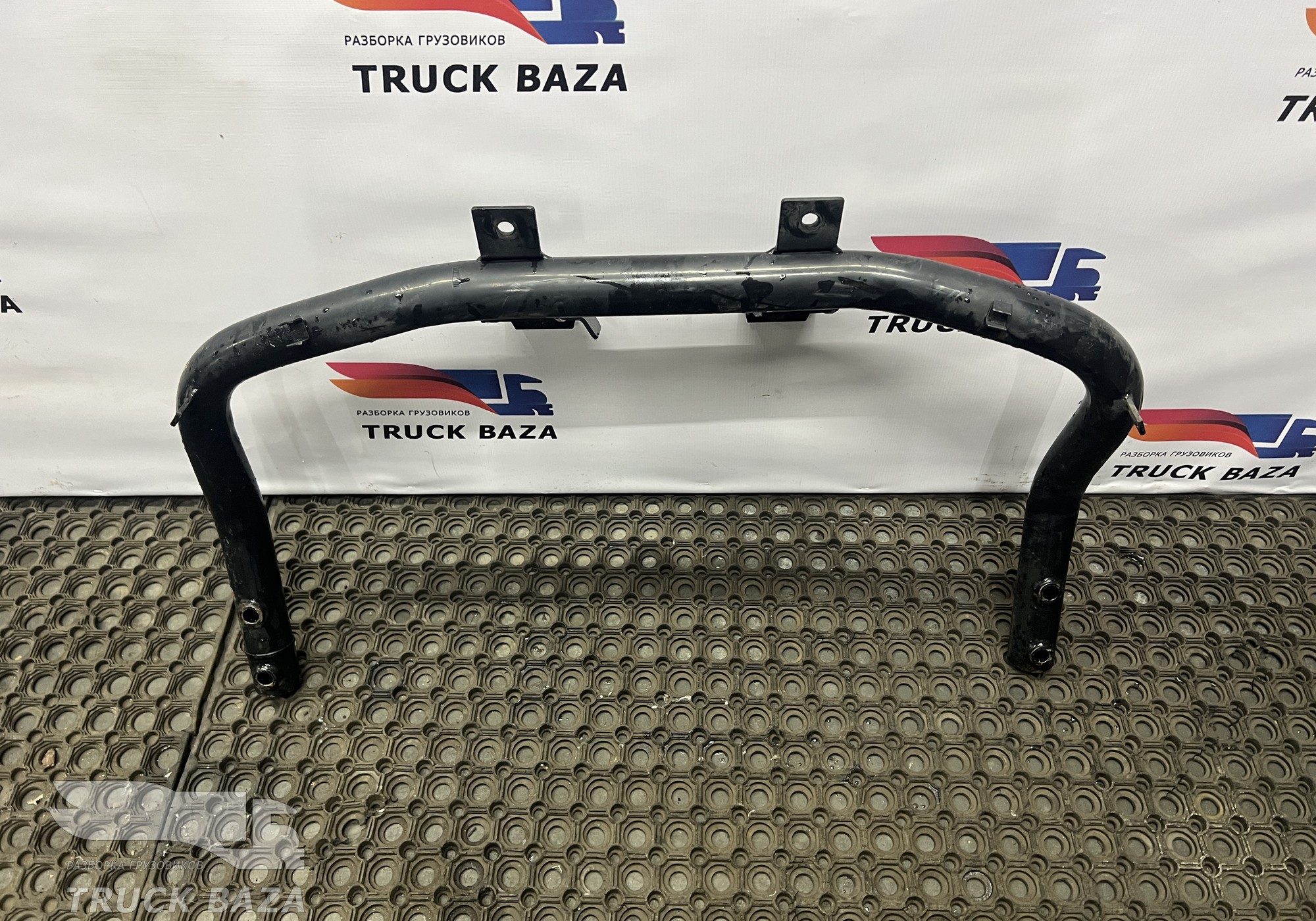 85084405001 Кронштейн воздушного фильтра