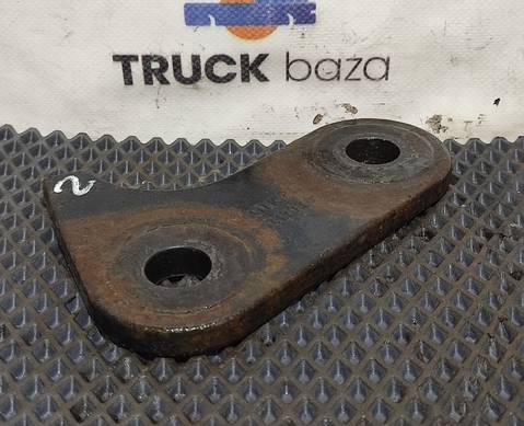 81413030084 Серьга передней рессоры