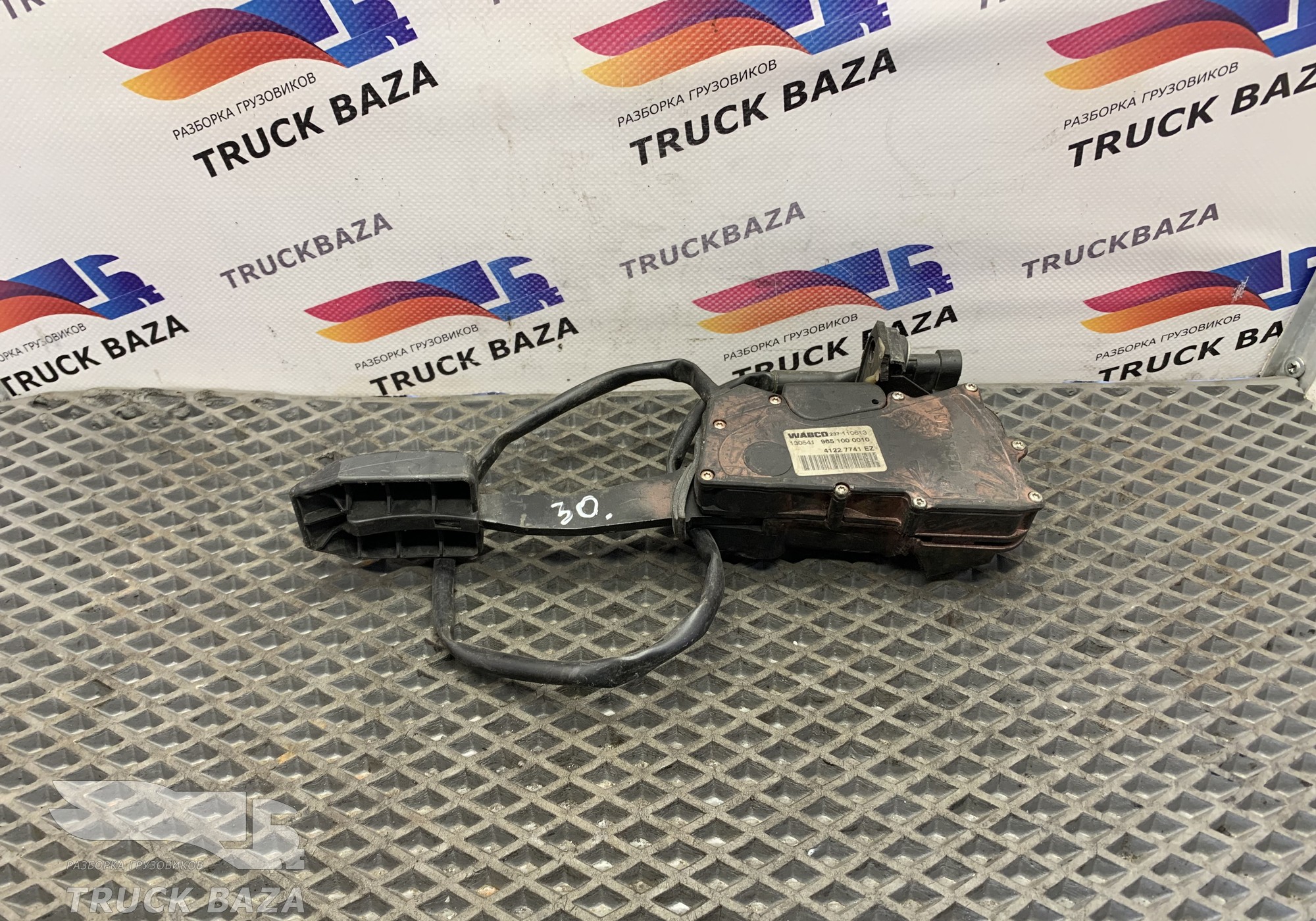 9651000010 Педаль газа для Iveco EuroTech
