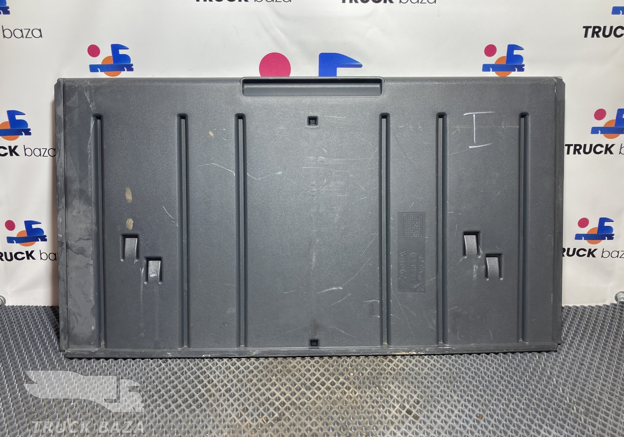 1483053 Панель пола для Scania