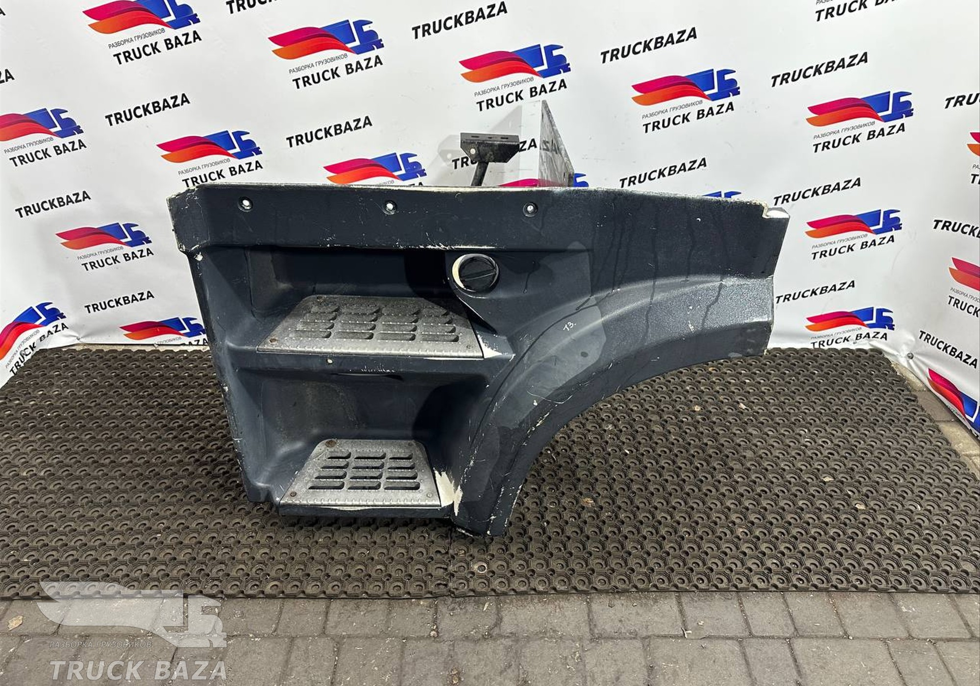 1291172 Корпус подножки левой для Daf 95XF