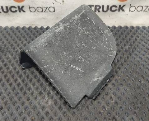 5490841606410 Заглушка бампера правая для КАМАЗ 5490