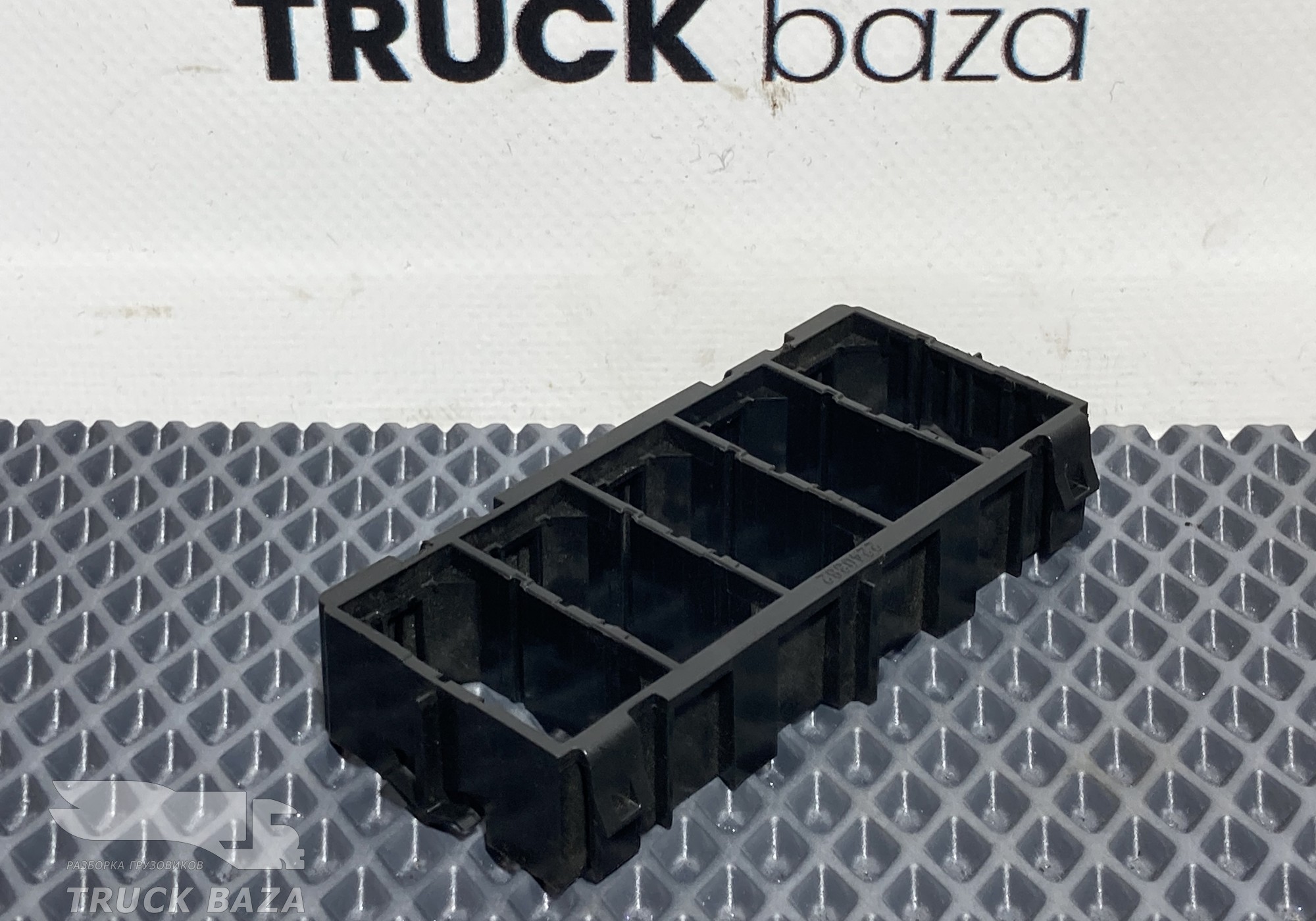 2240382 Панель выключателей для Scania 6-series R (с 2016)