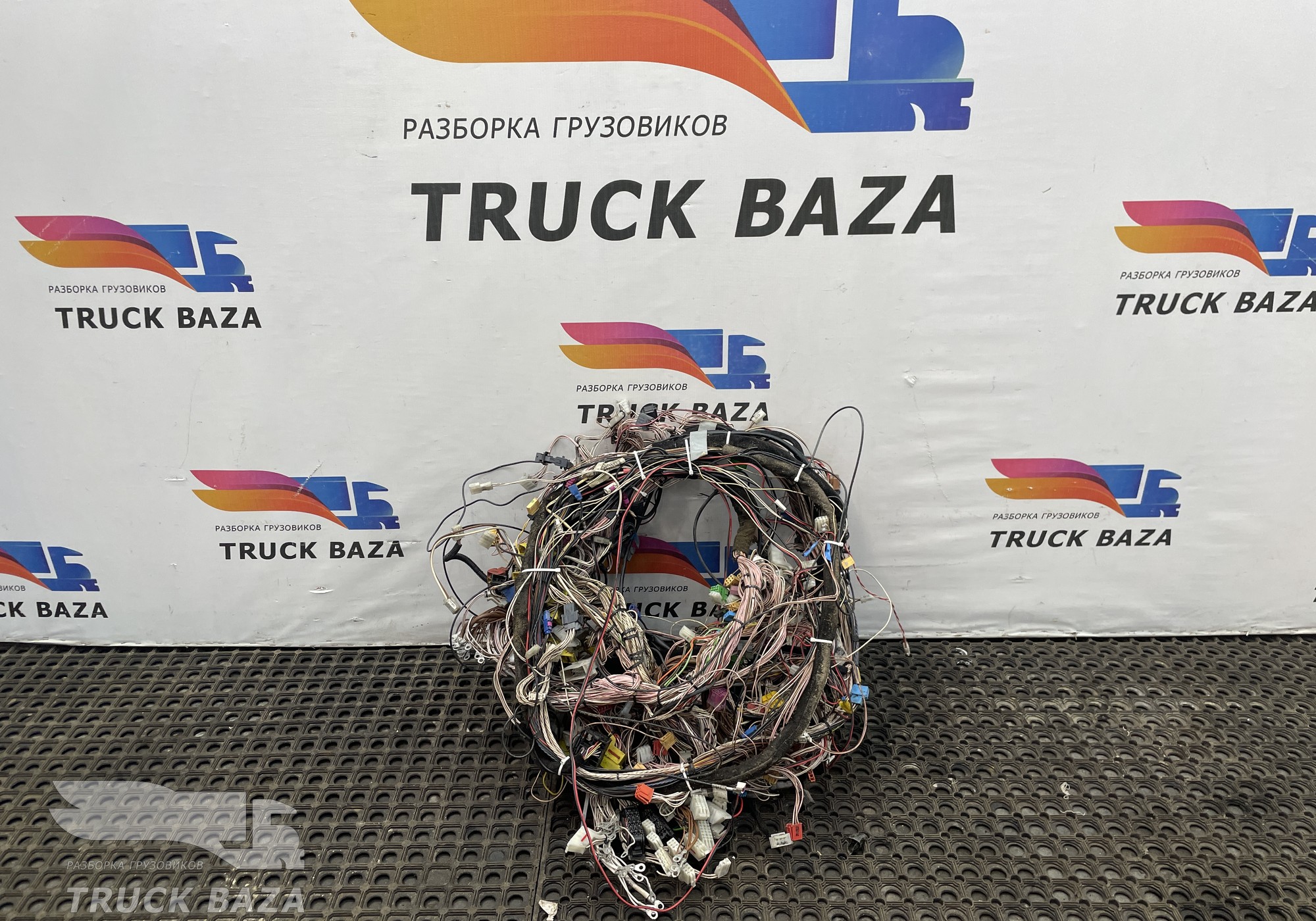 81254566707 Проводка кабины основная для Man TGX