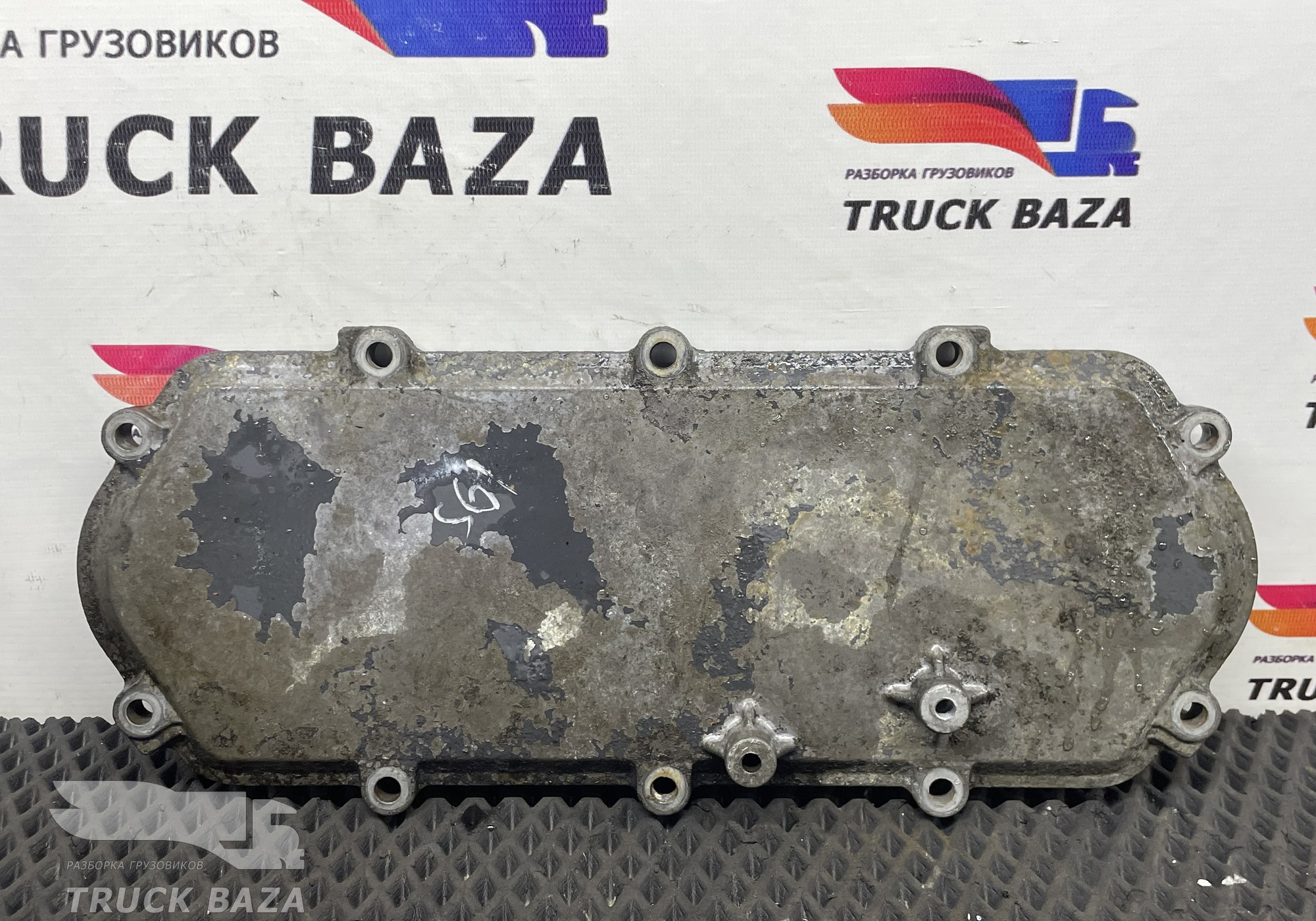 1545741 Крышка блока цилиндров