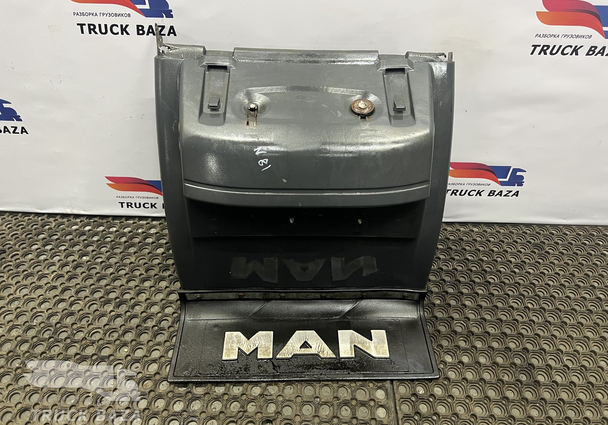 254069609 Крыло заднее задняя часть