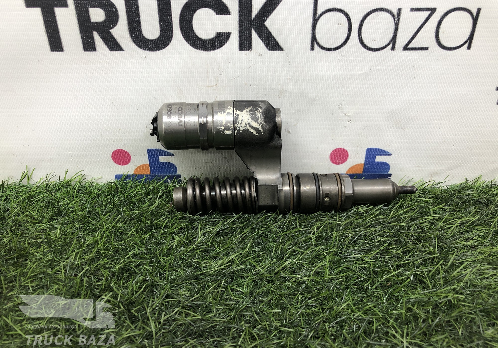 500324435 Форсунка топливная