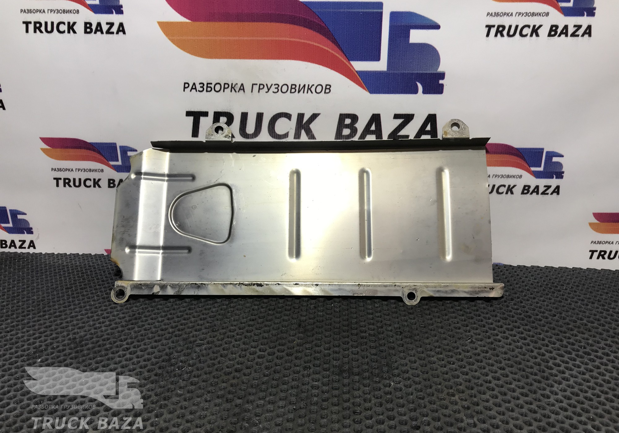 20523738 Тепловой экран радиатора для Volvo FM II (с 2002)