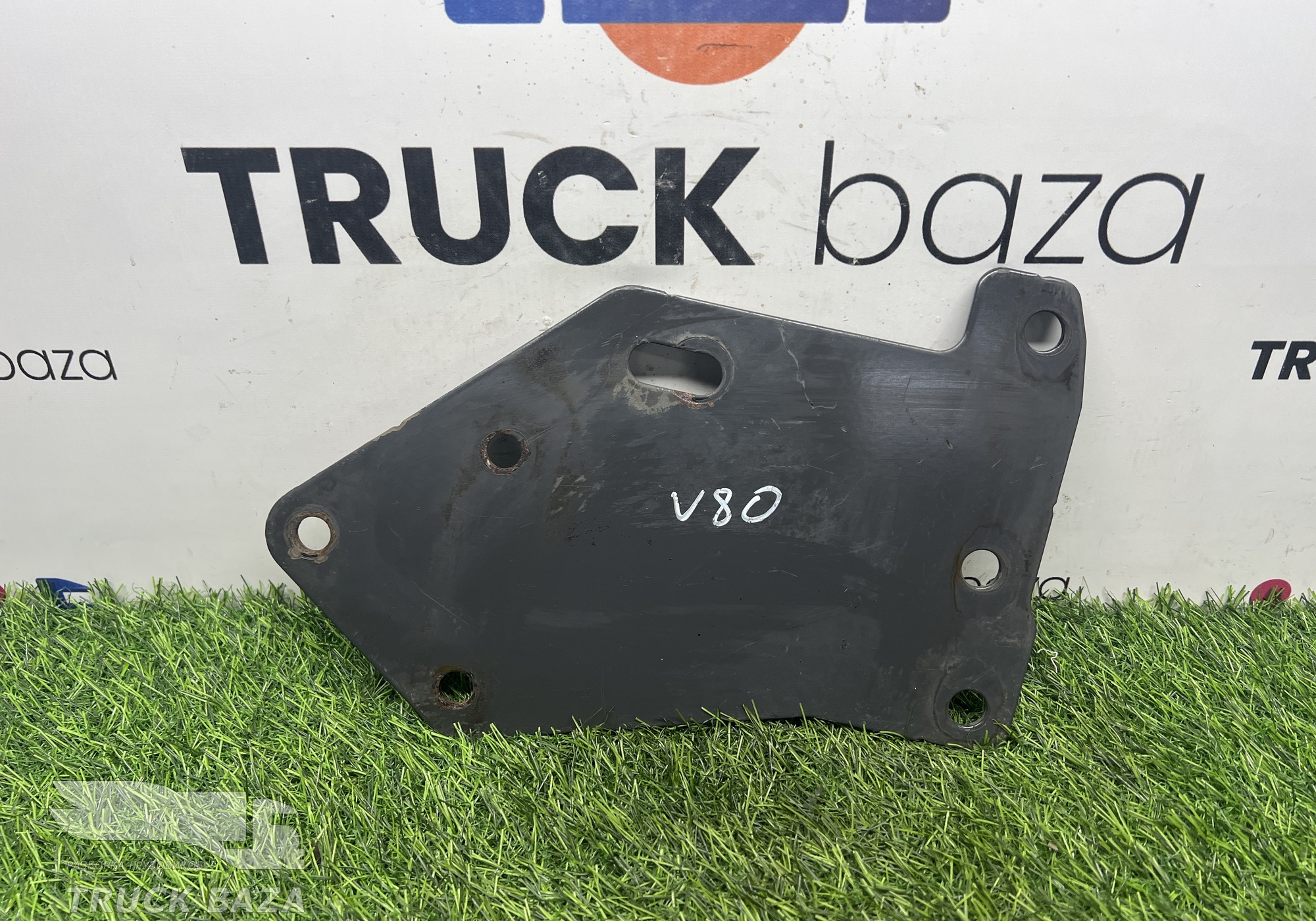 20529639 Кронштейн осушителя