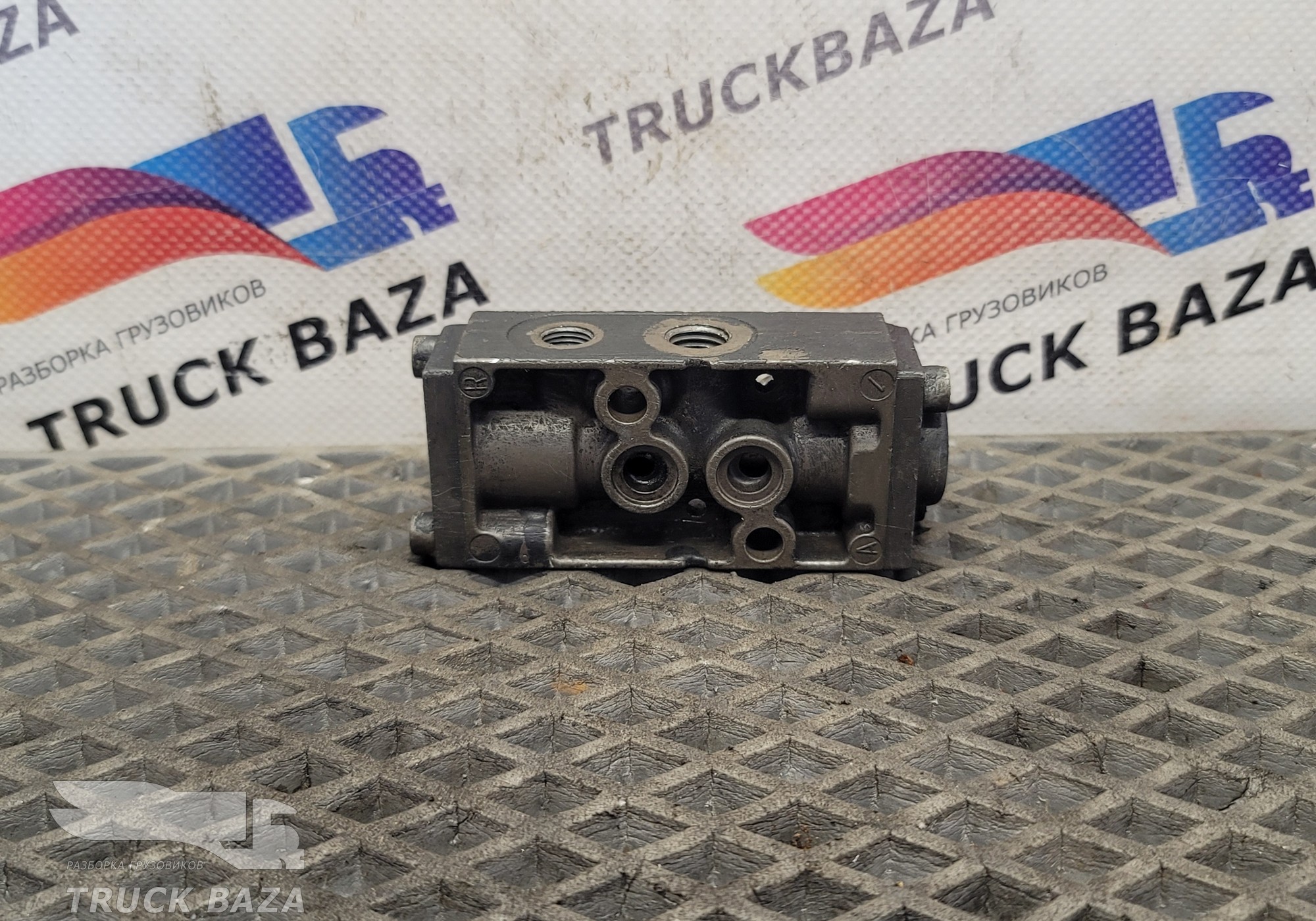 0501208629 Клапан делителя передачи ZF для Iveco EuroTech