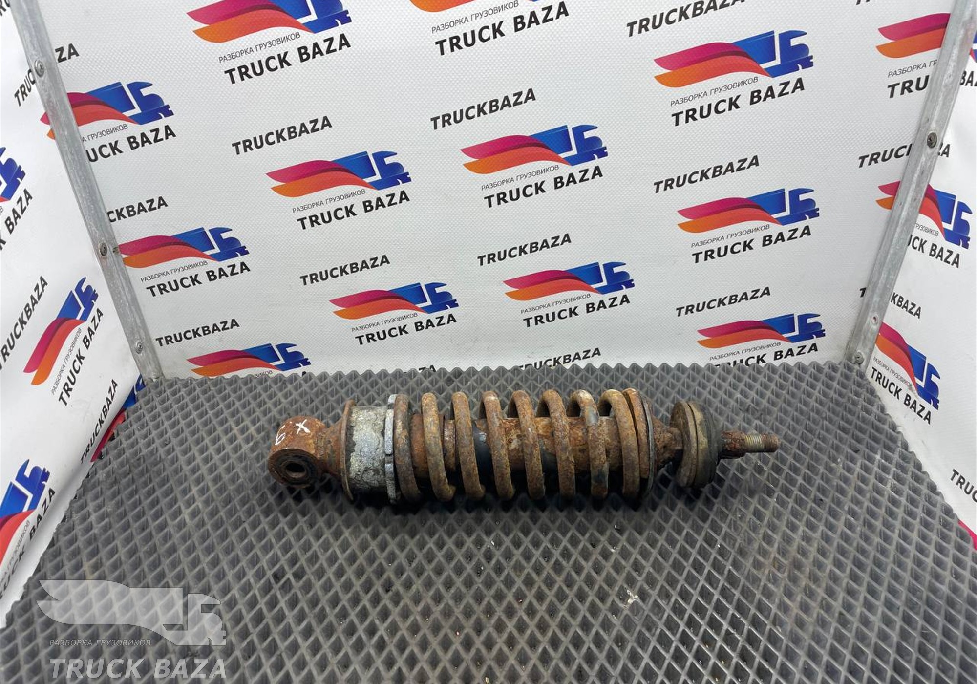 1792422 Амортизатор кабины задний для Daf XF105 (с 2005)