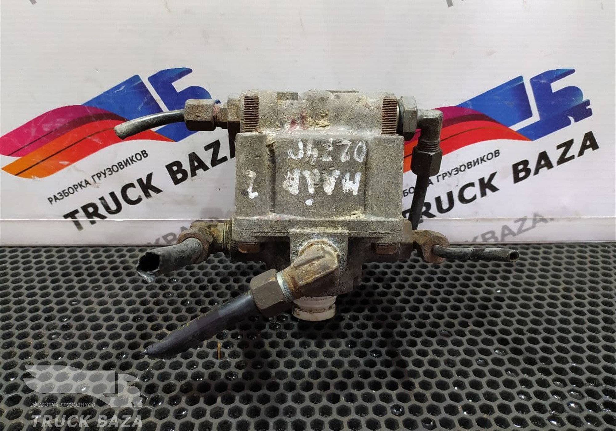 5010098974 Клапан ускорительный для Renault Major