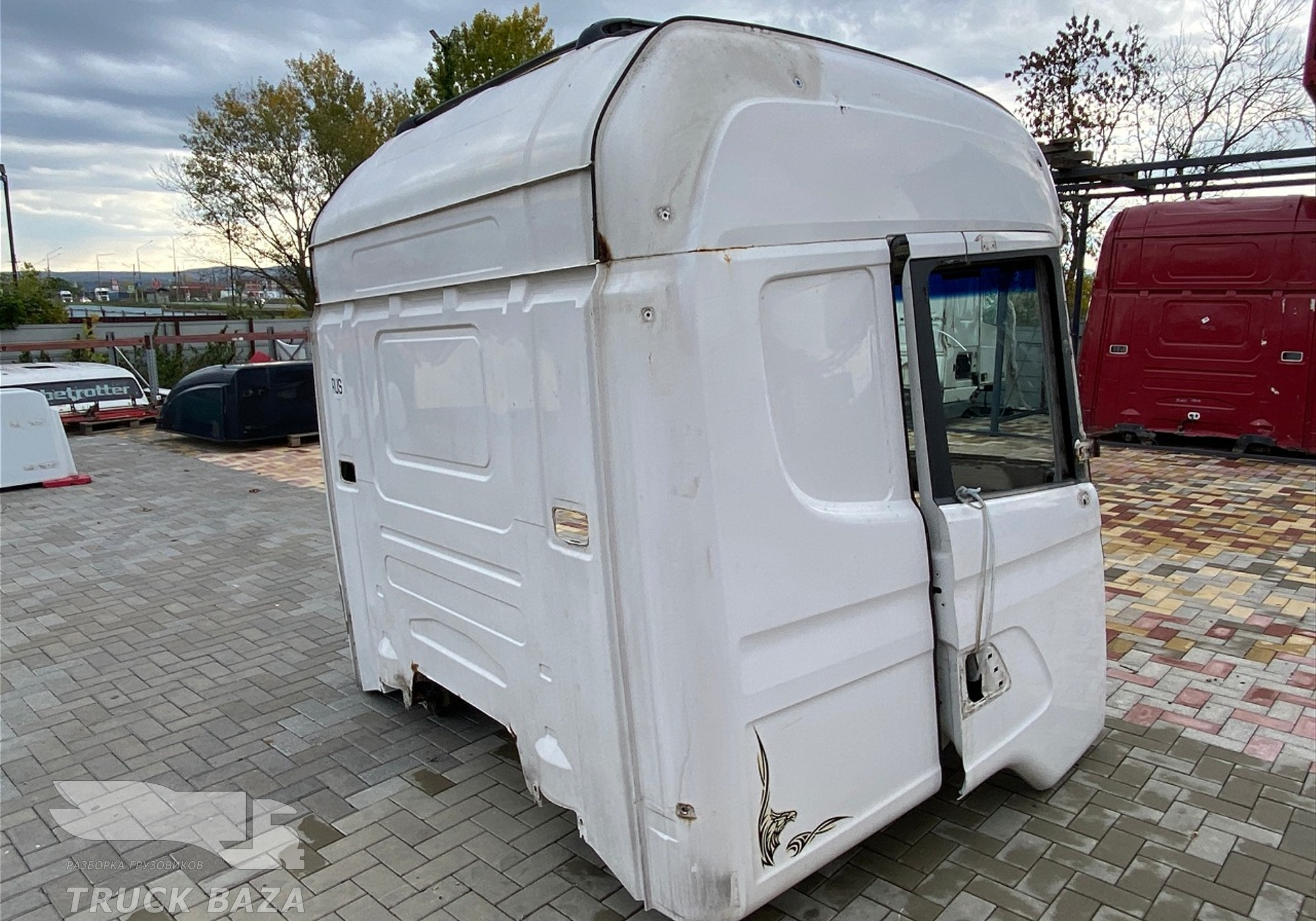Четверть кабины правая задняя часть для Scania 5-series R (с 2004 по 2016)