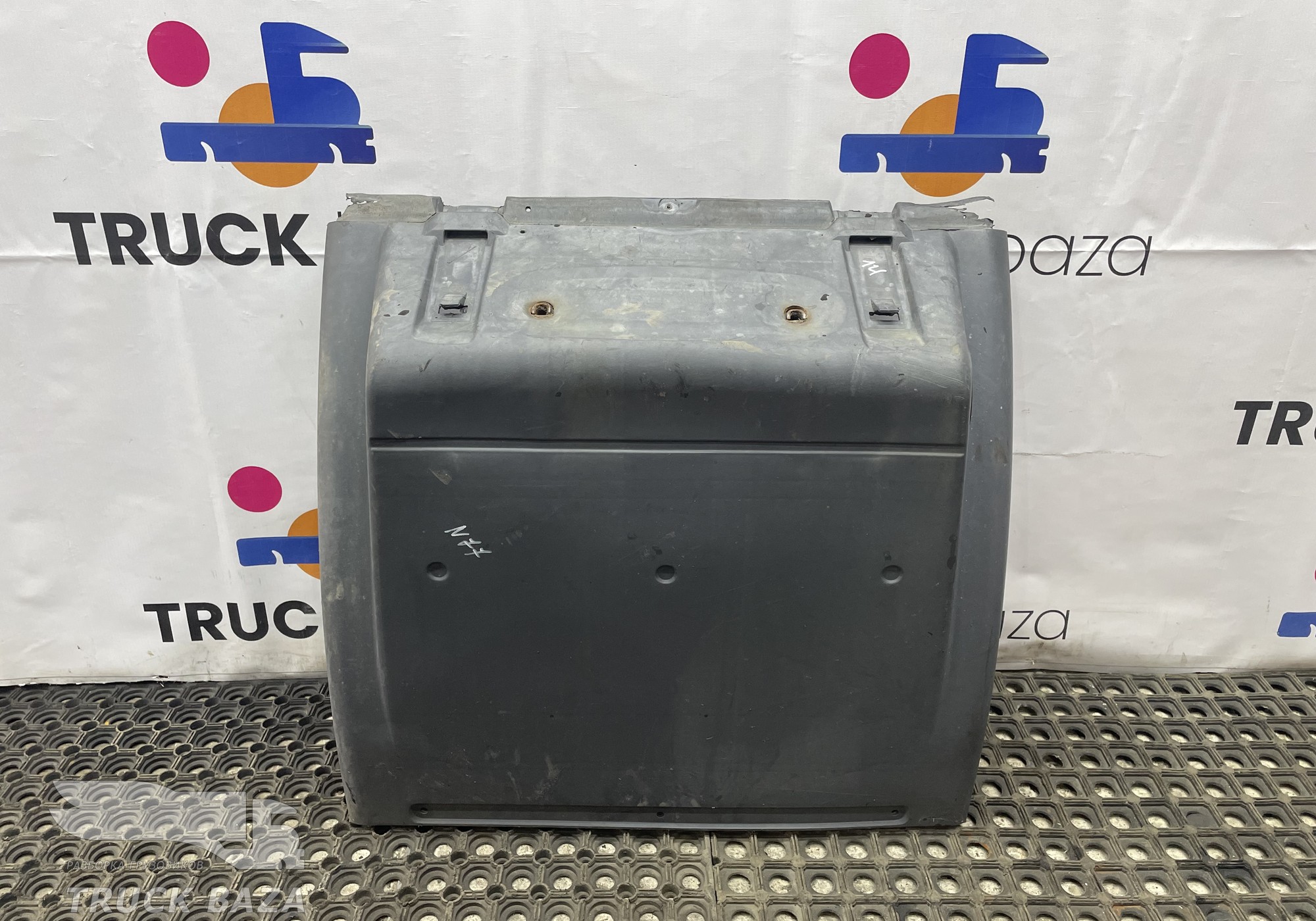 254069608 Крыло заднее задняя часть