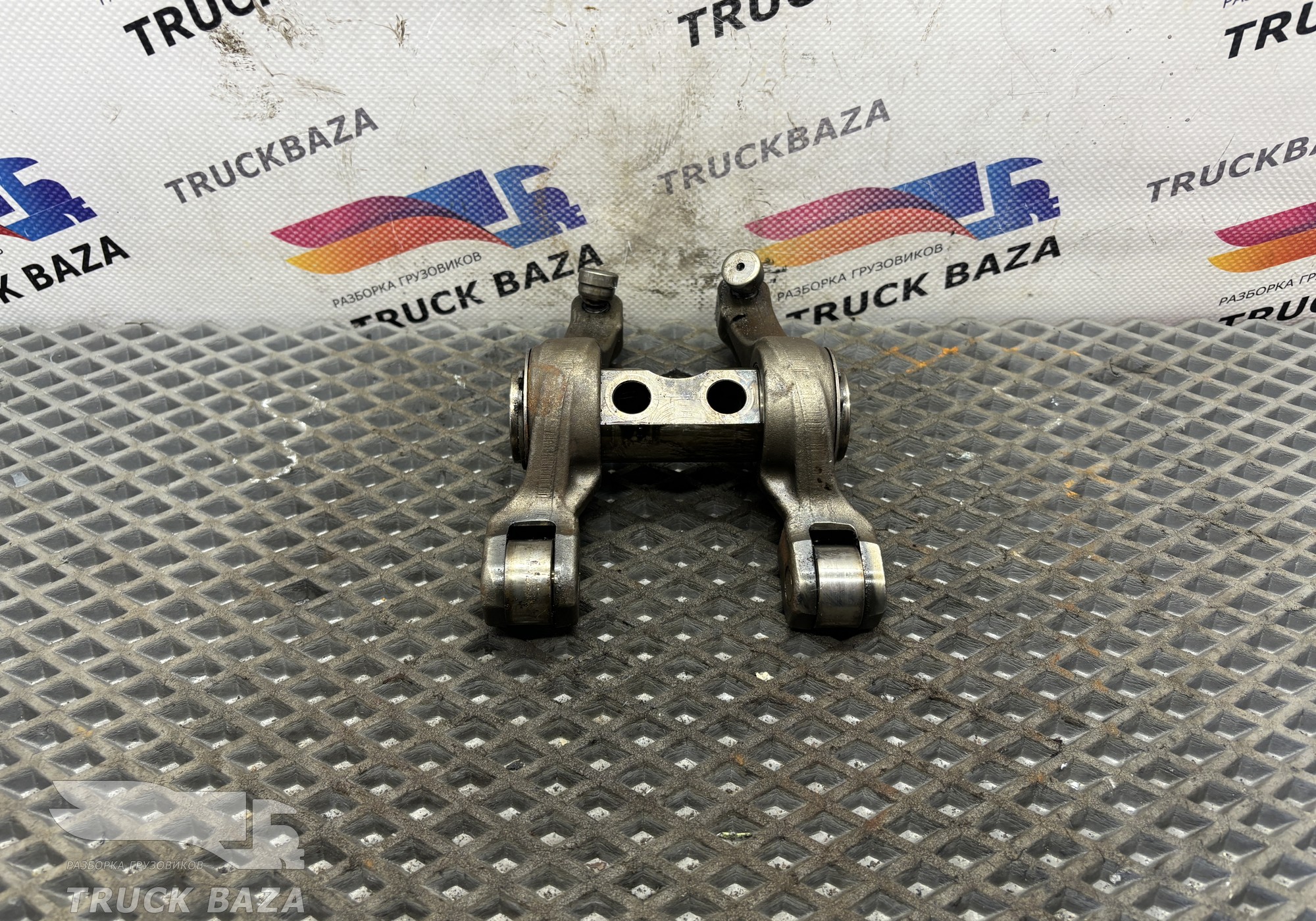 51042006029 Вал рокера для Man TGA