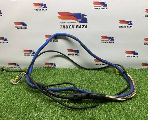 81254587320 Проводка фары правой для Man TGS