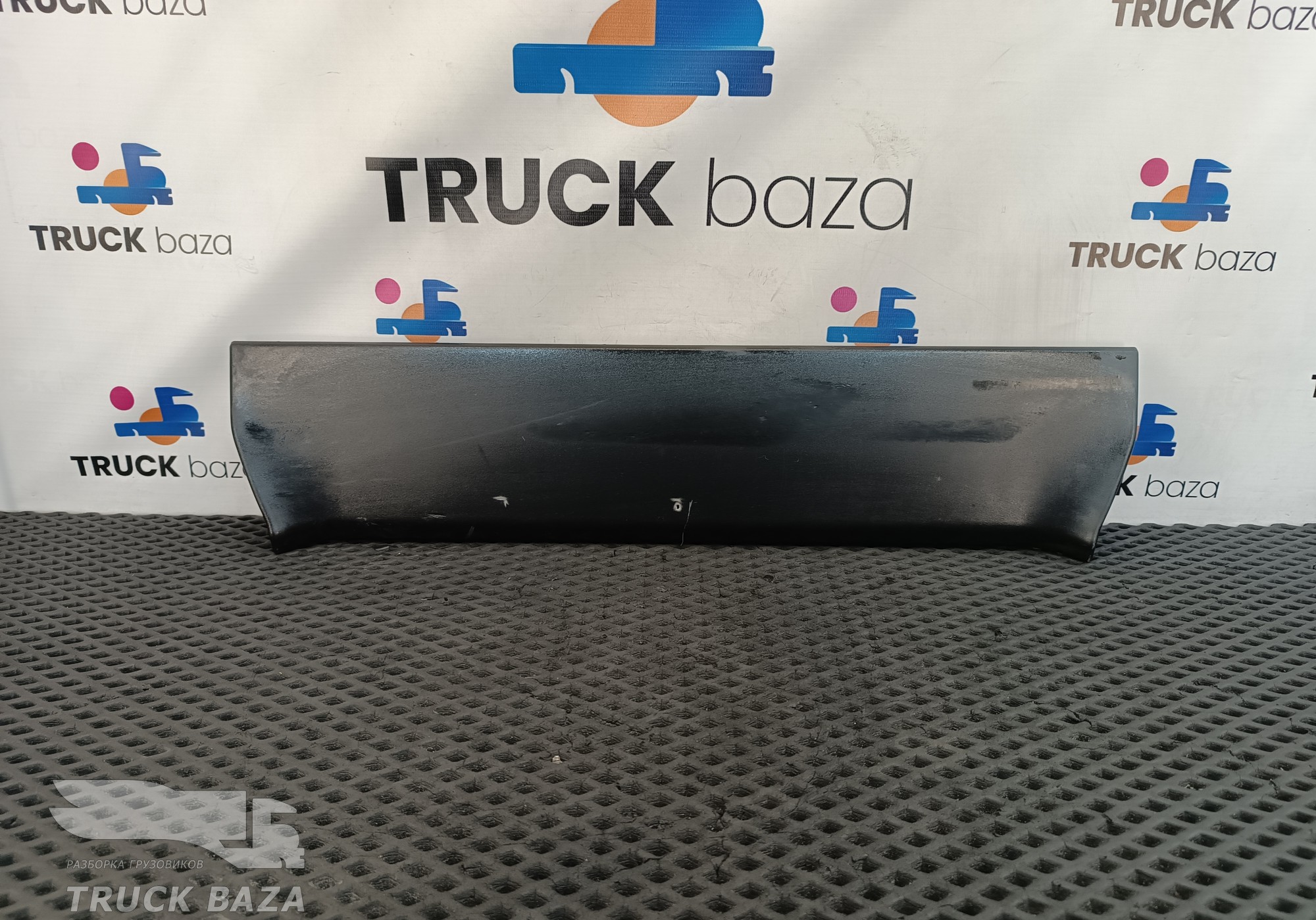 9606840018 Обшивка бардачка правая для Mercedes-Benz Actros New Actros MP4 (с 2011)