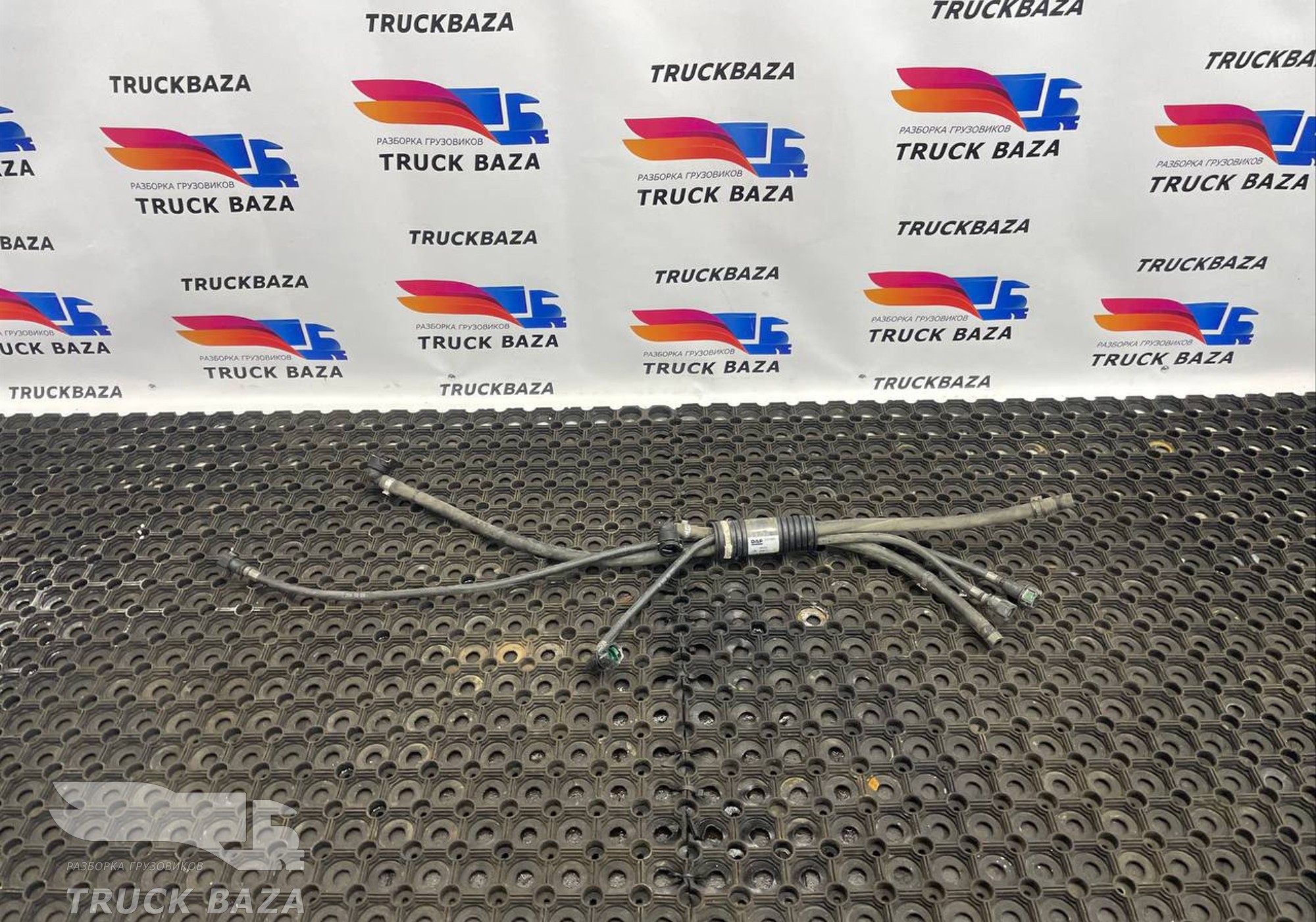 2121022 Шланги системы AdBlue для Daf XF106 (с 2013 по 2023)