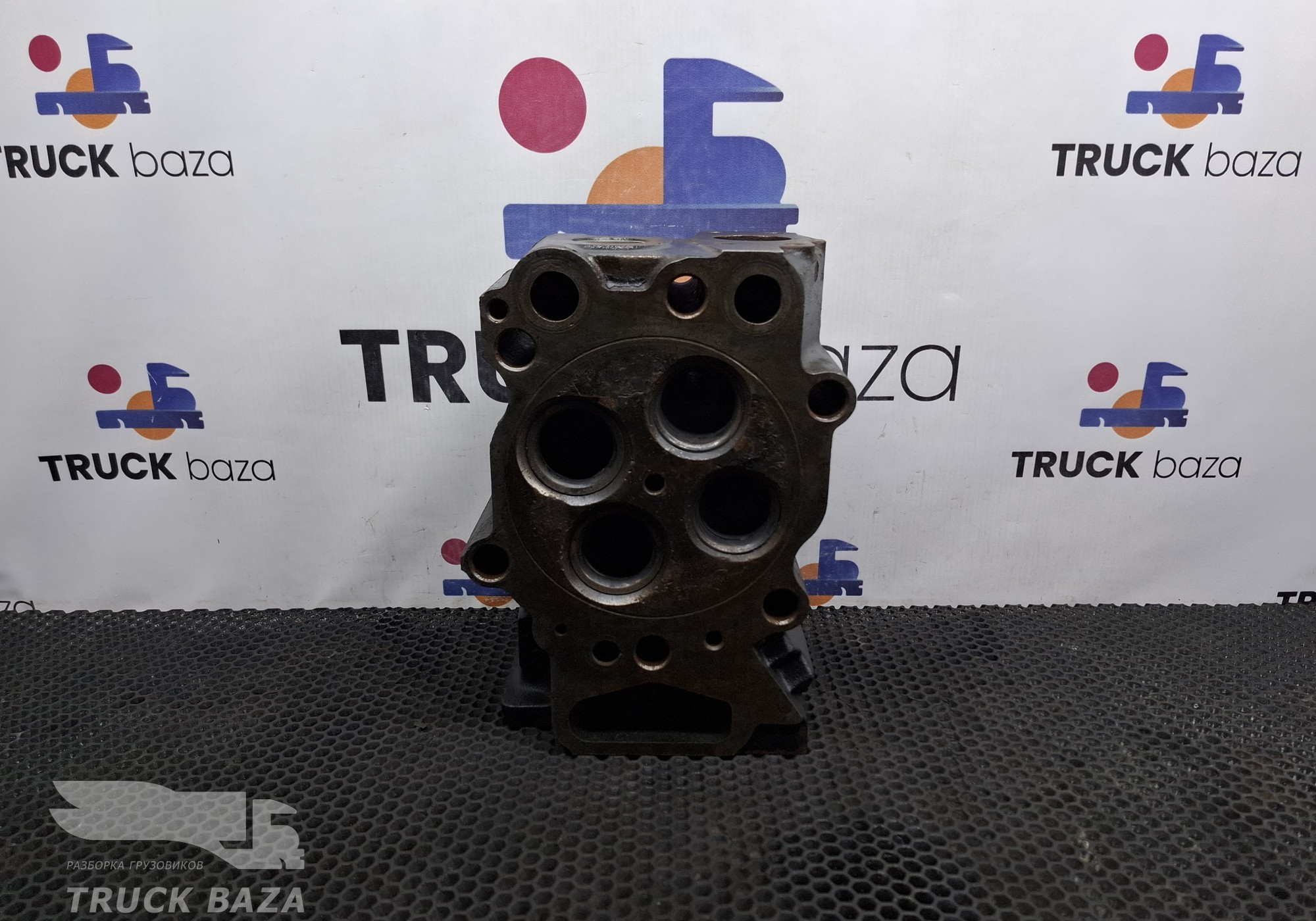 1412088 Головка блока цилиндров DSC1202 для Scania 4-series P (с 1995 по 2007)