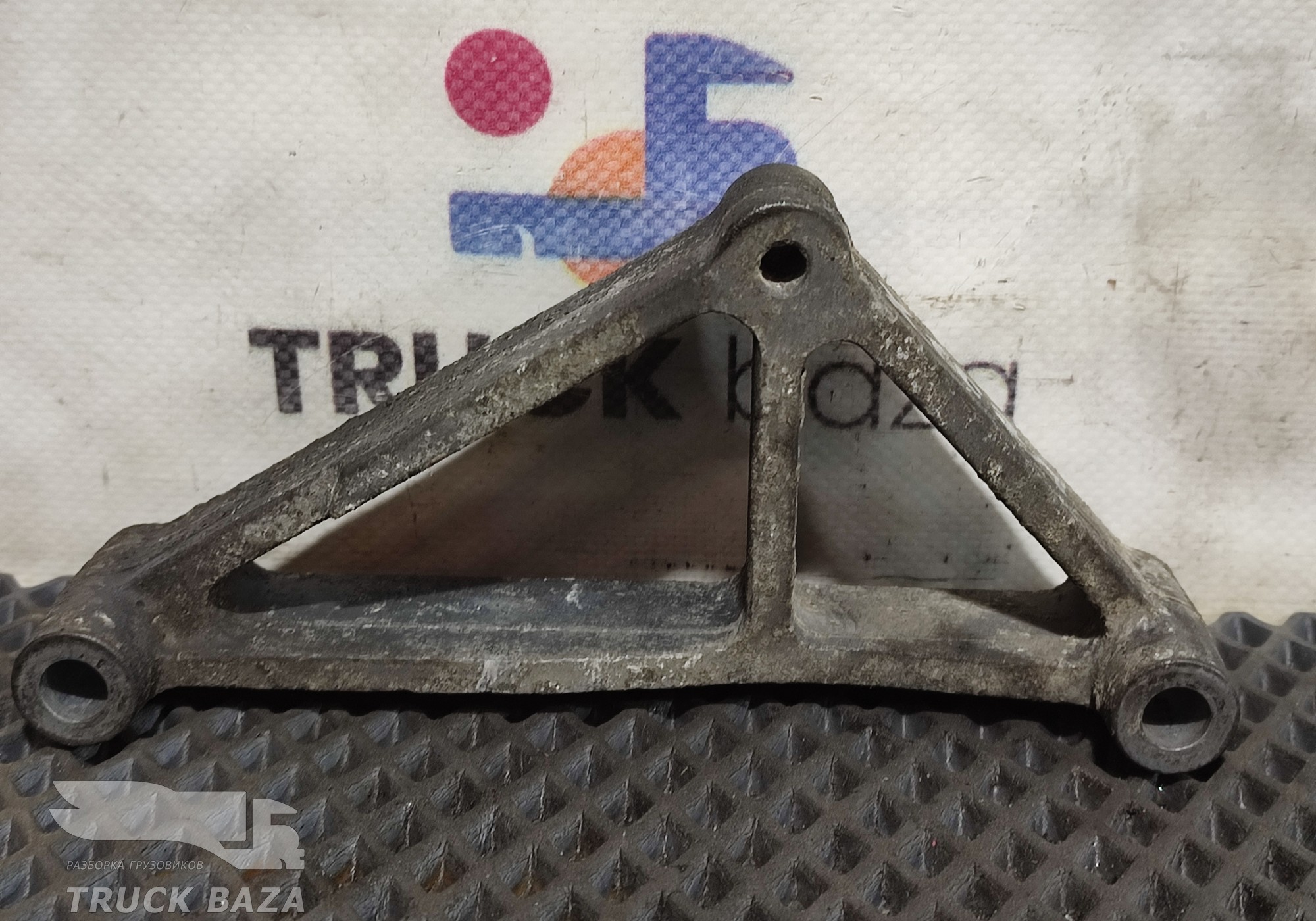 2030191 Кронштейн компрессора для Scania