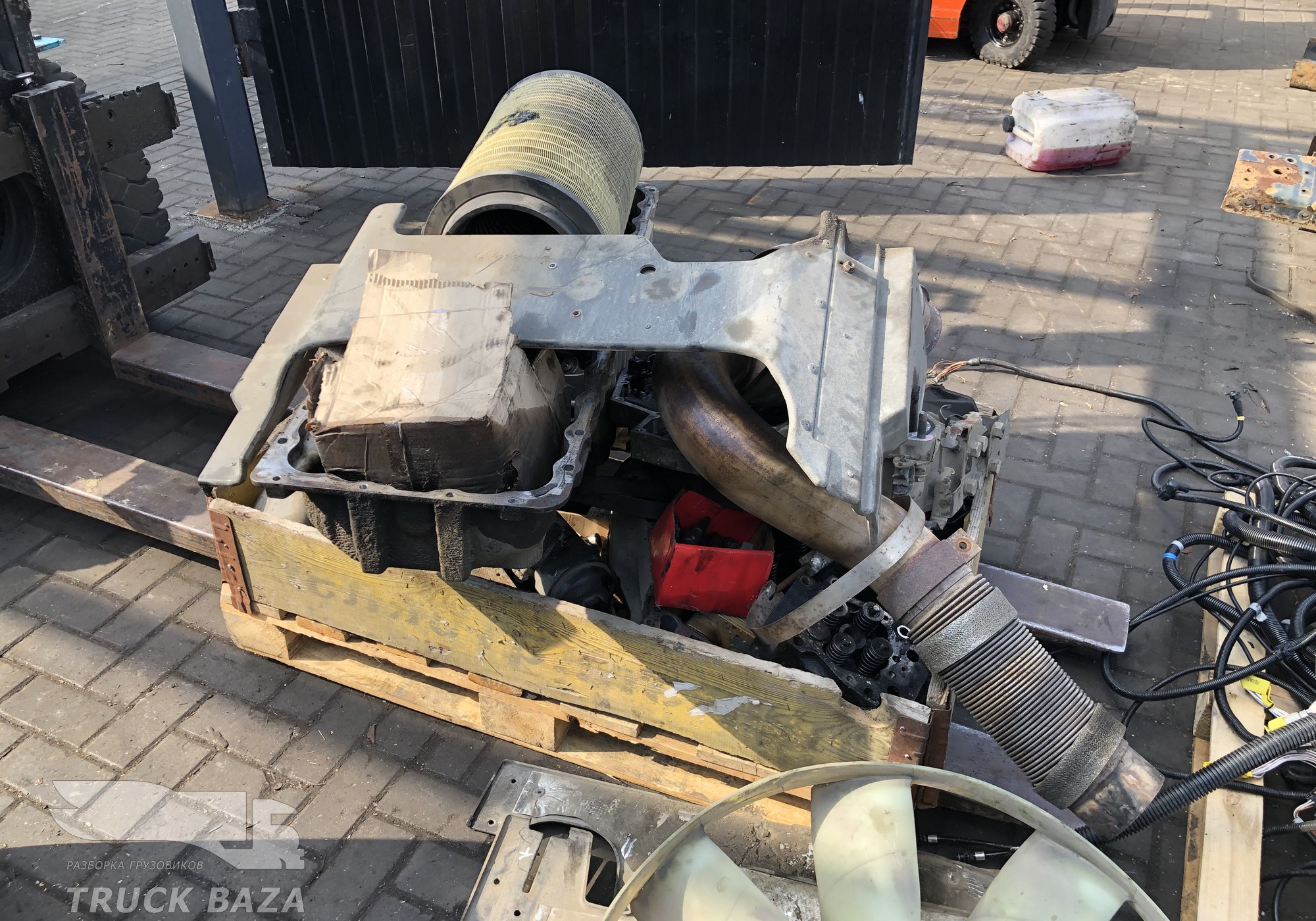 КАМАЗ 5490 2016 г. в разборе