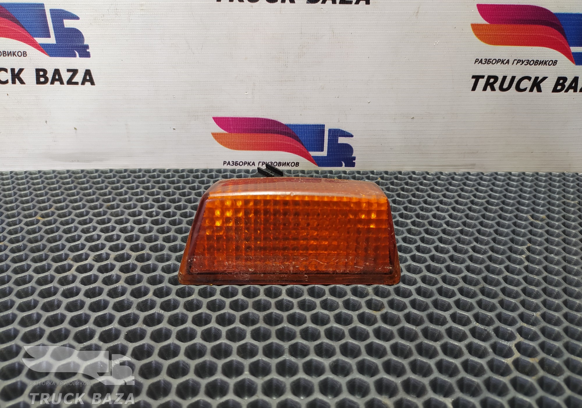 20409875 Указатель поворота правый для Volvo FH 2 (с 2002 по 2008)