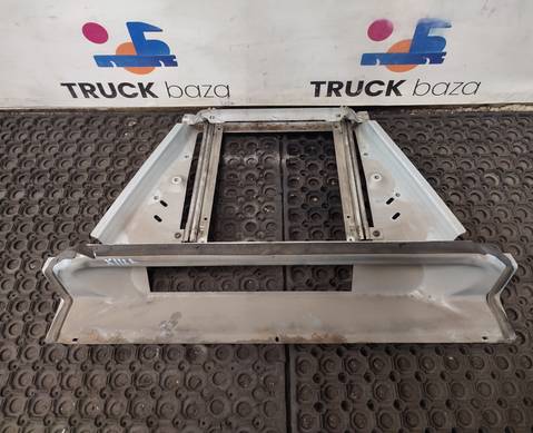 1308797 Кронштейн торпедо для Daf XF106