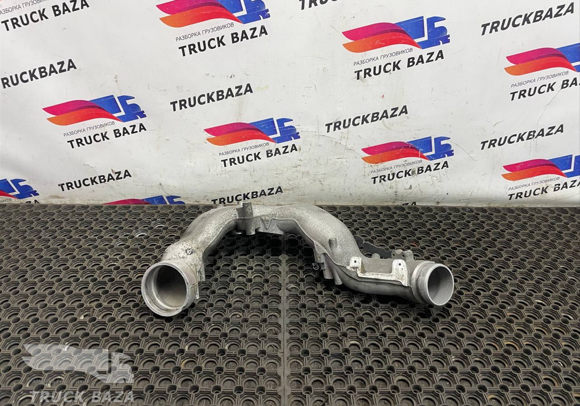 51094113969 Патрубок интеркулера для Man TGX II (с 2012)