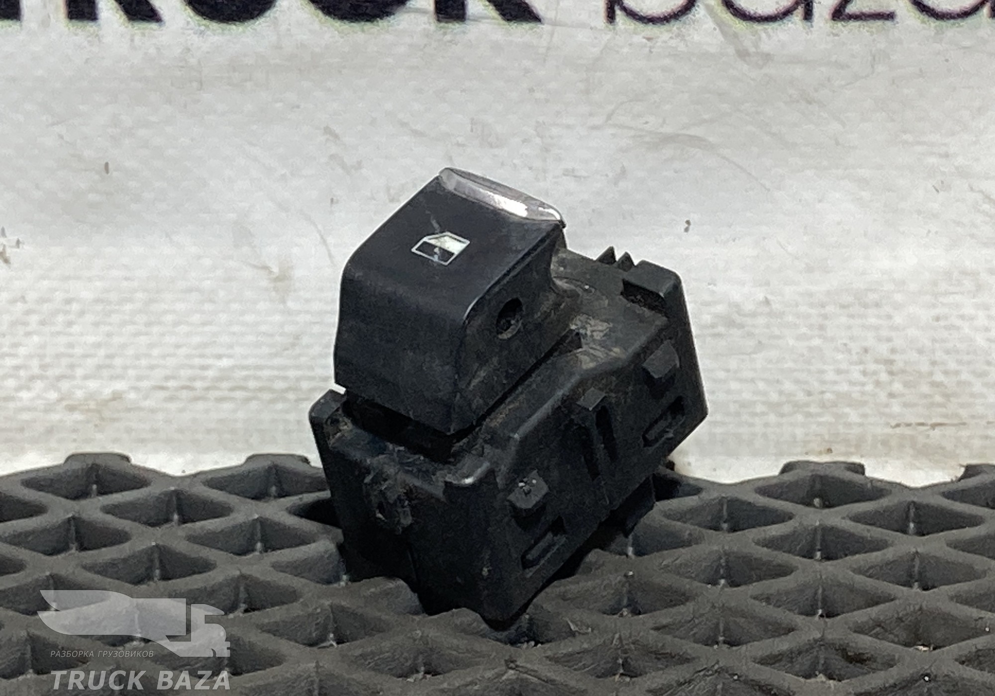 AIBT14529AB Кнопка стеклоподъемника левого для Ford F-MAX (с 2018)