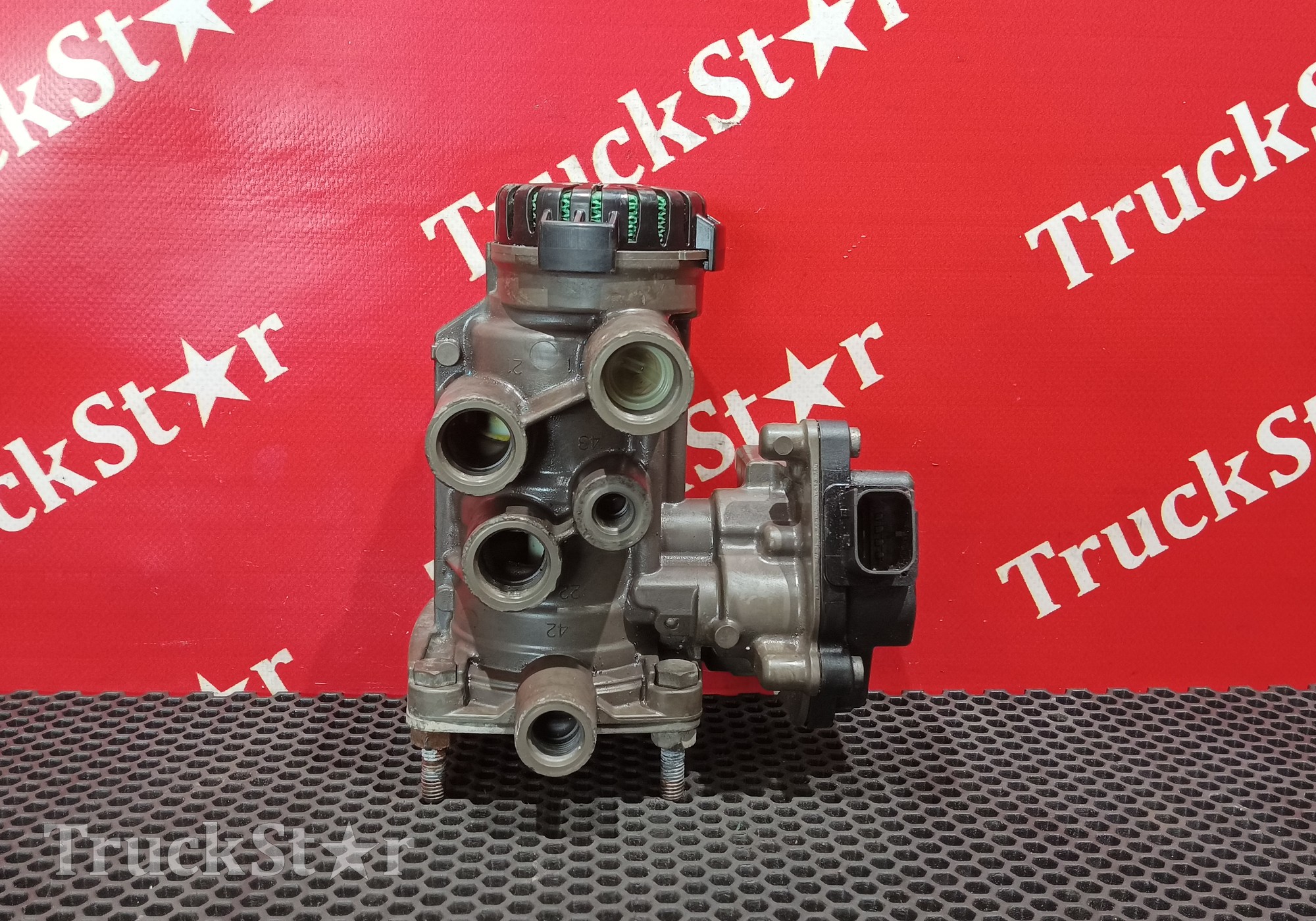 7423166658 Кран управления тормозами прицепа 2016г. для Volvo FM