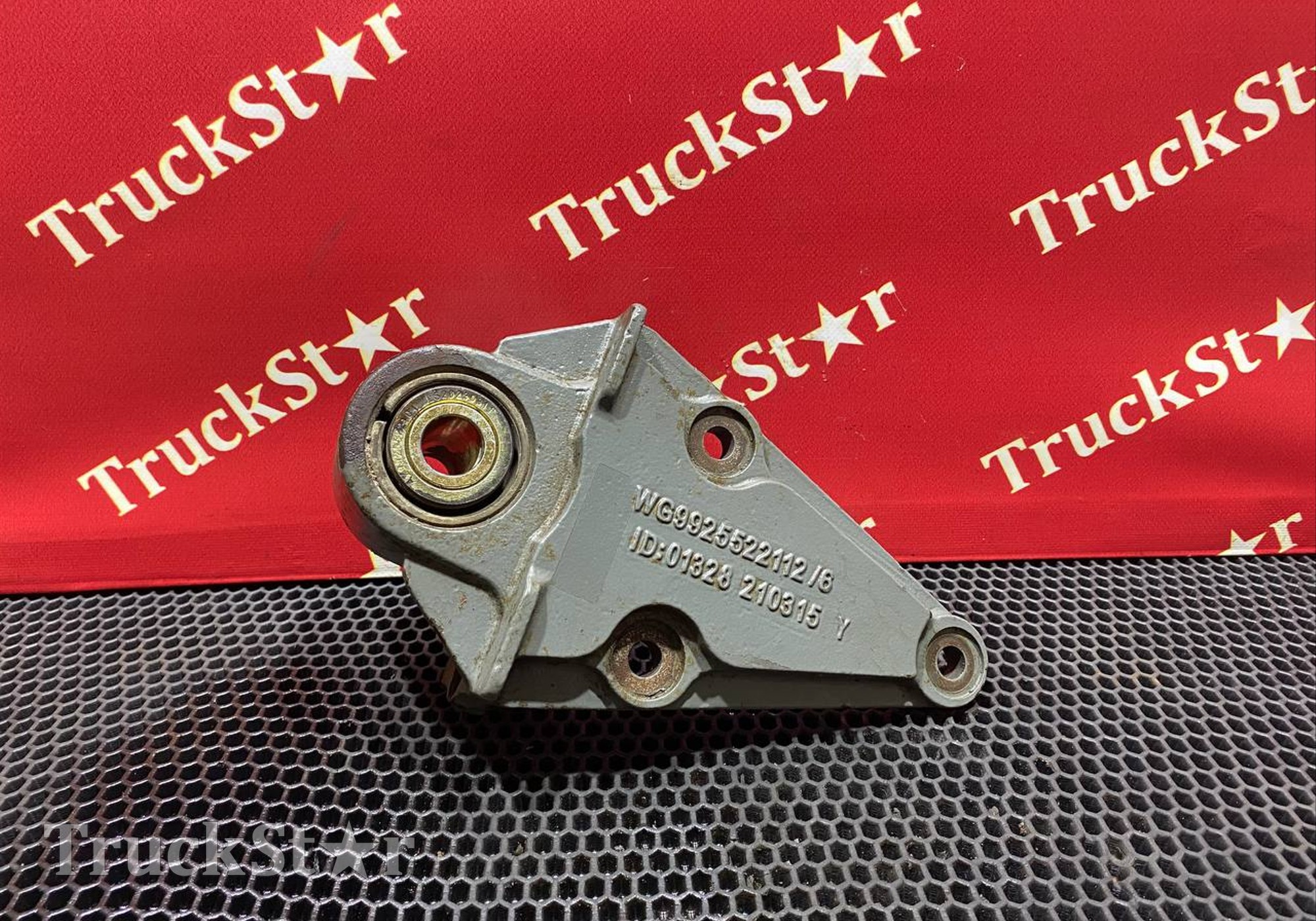 WG9925522112 Кронштейн рессоры 2023г. для Sinotruk Sitrak C7H MAX