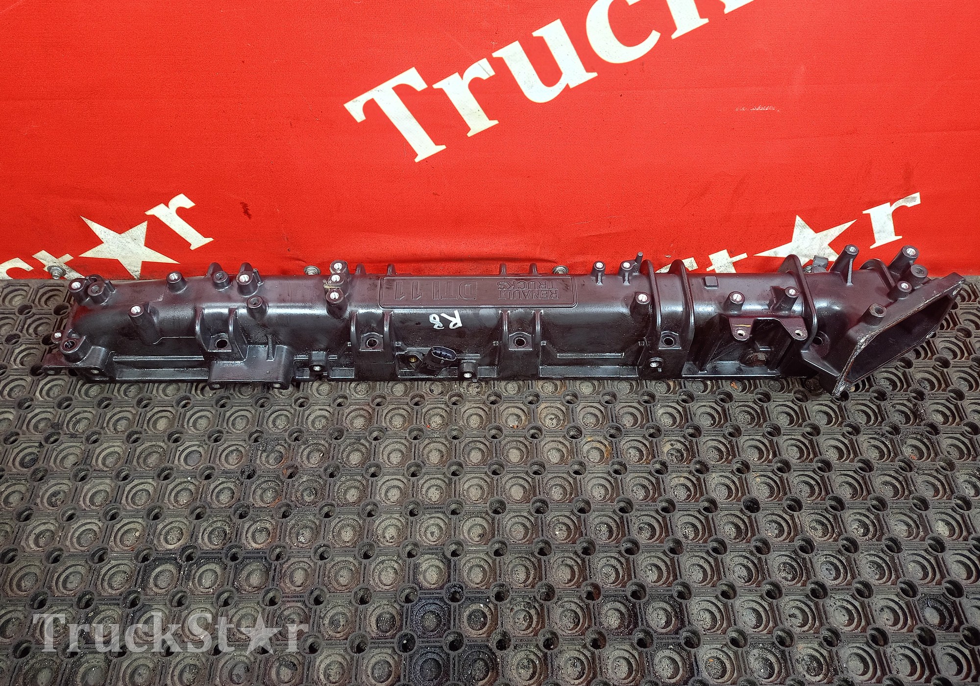 7421647365 Коллектор впускной для Volvo FH 4 (с 2012)