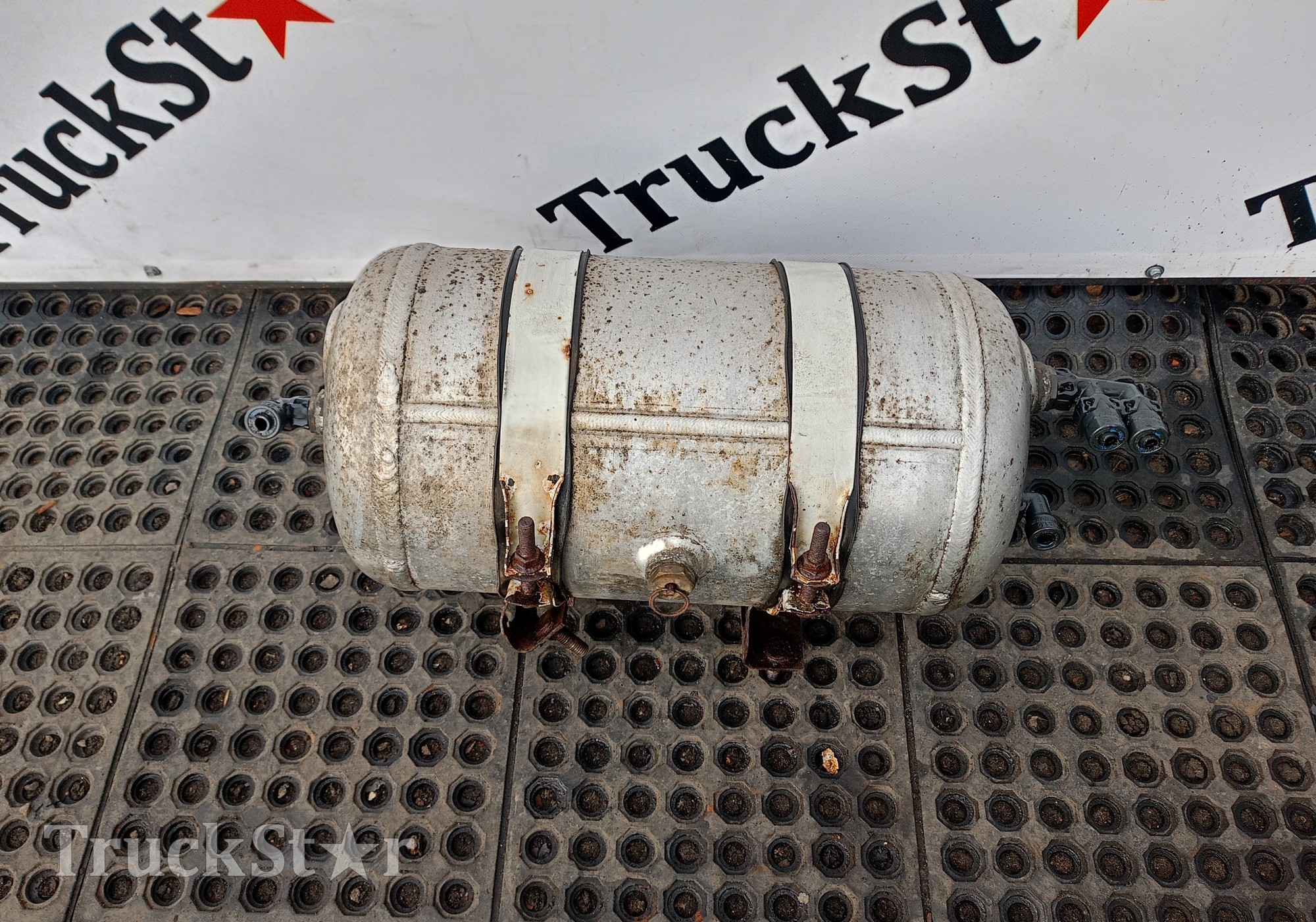 98412834 Ресивер воздушный 20L для Iveco EuroStar
