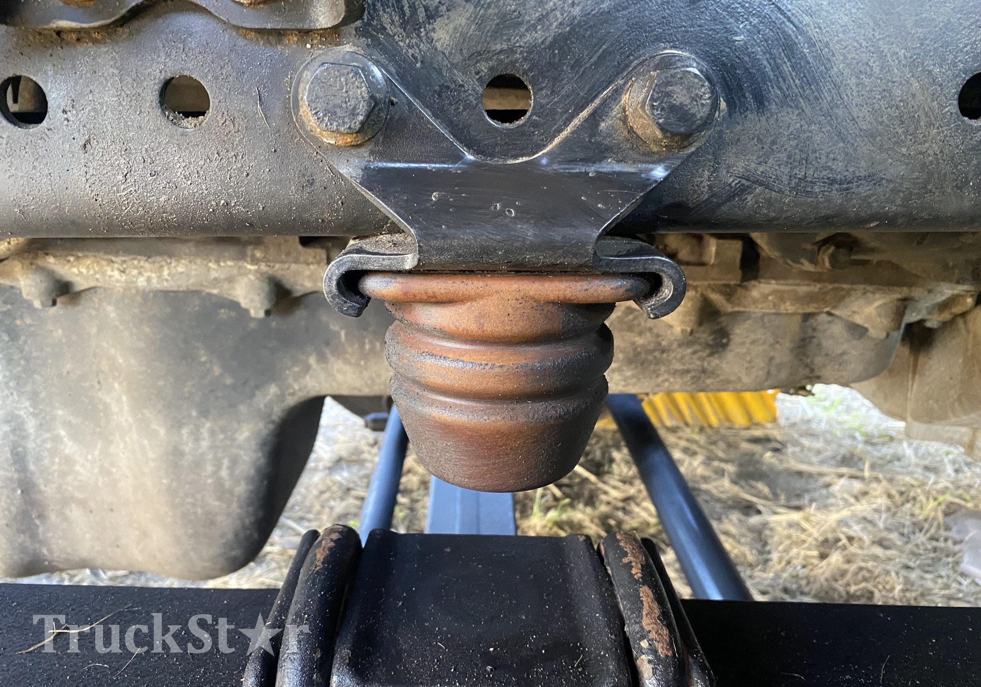81414016036 Отбойник рессоры передней 2019г для Man