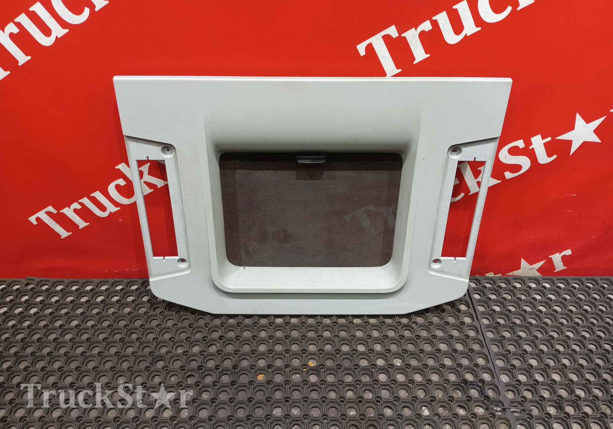 7482511196 Накладка люка 2020г для Renault T (с 2013)