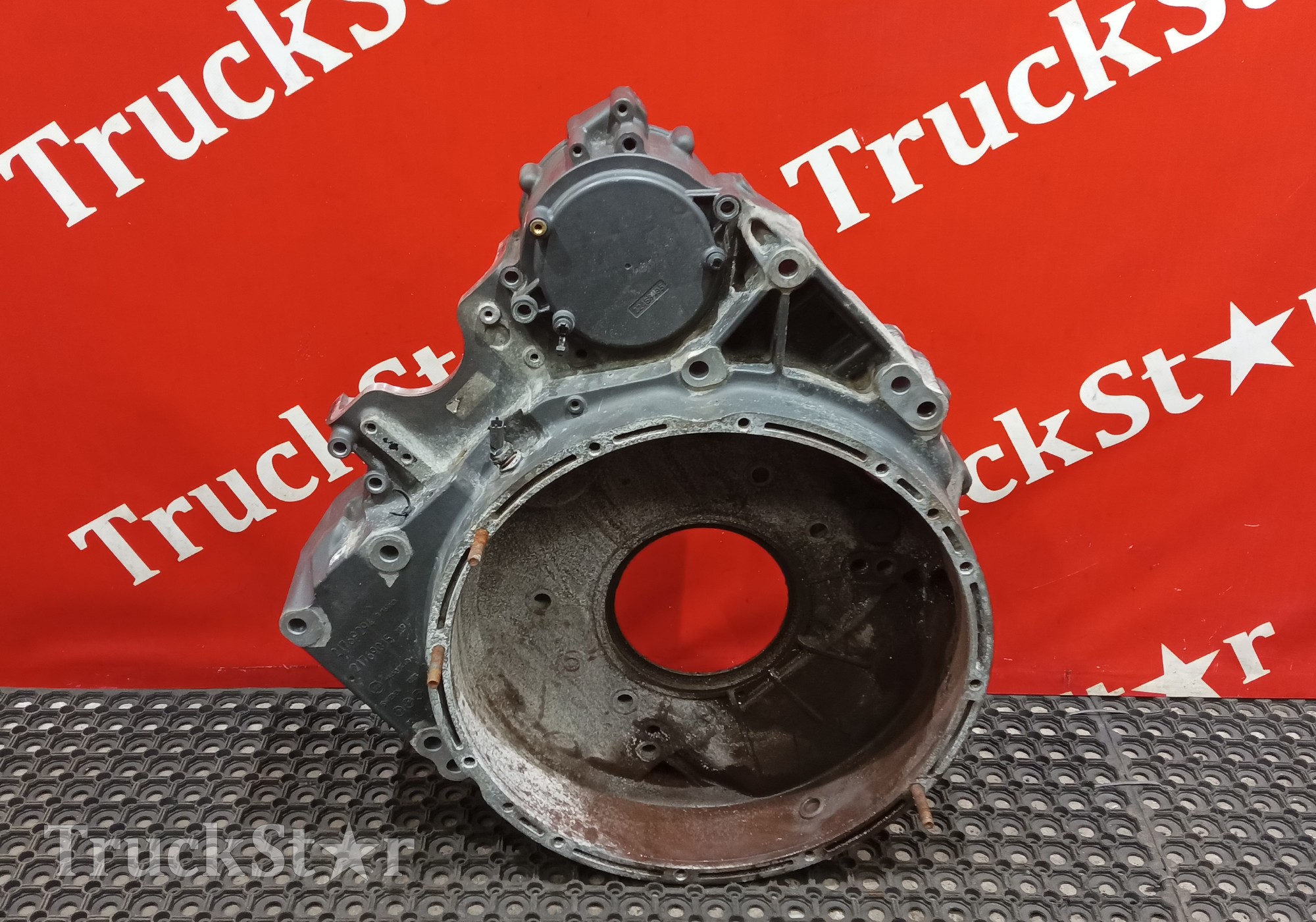 21769018 Кожух маховика 2020г для Volvo