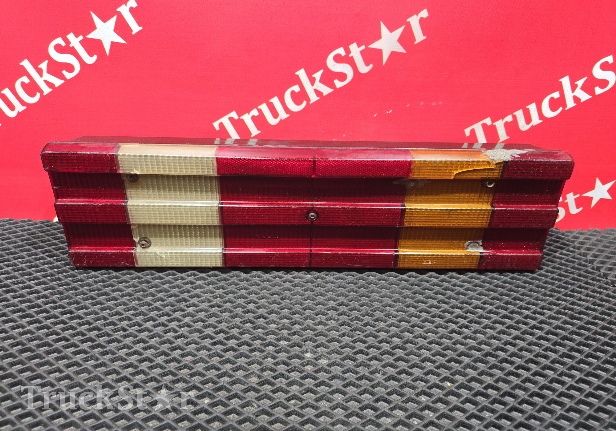 A0015406370 Фонарь задний правый для Mercedes-Benz Actros MP3 (с 2008)