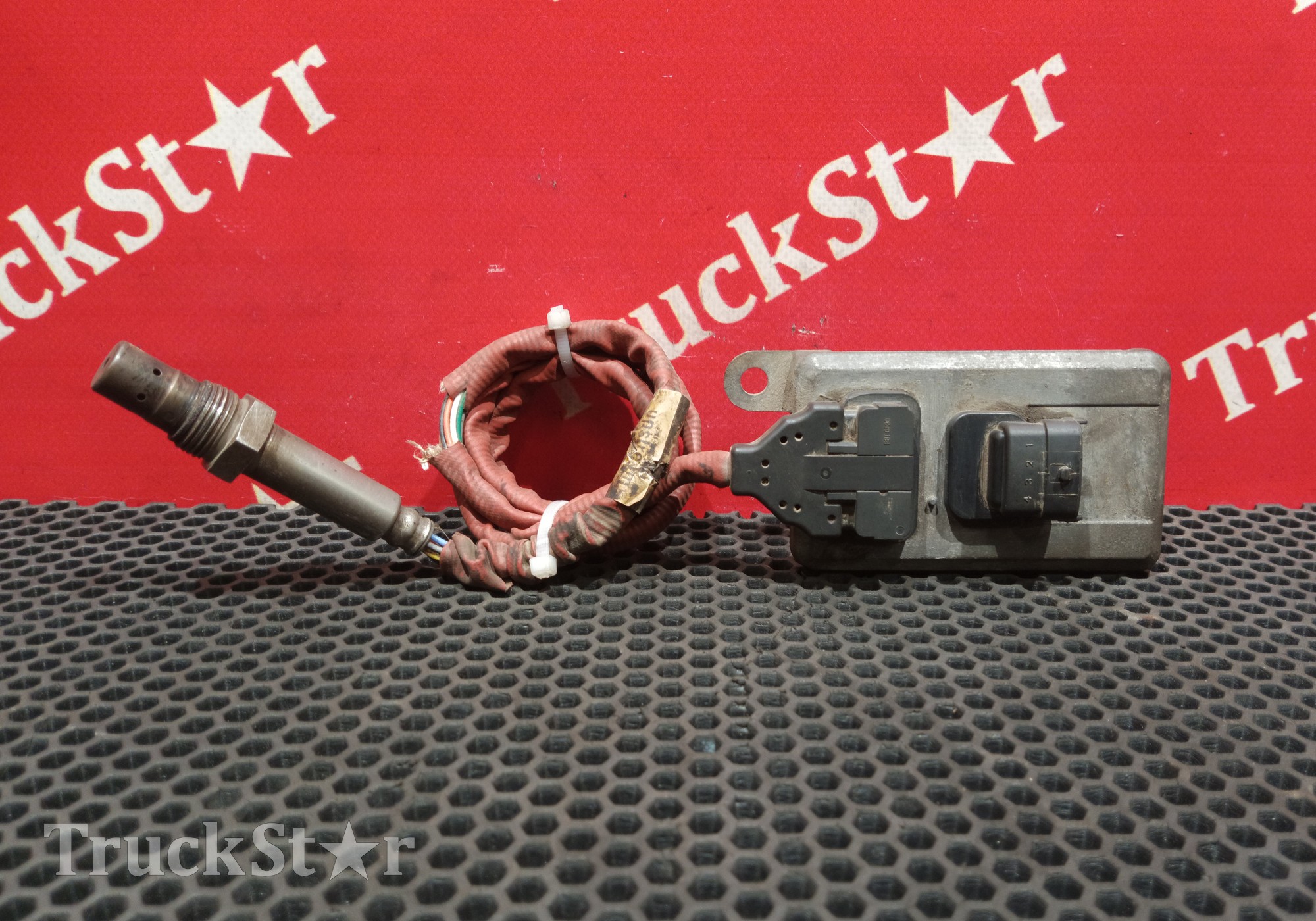 2011649 Датчик NOX для Daf XF105