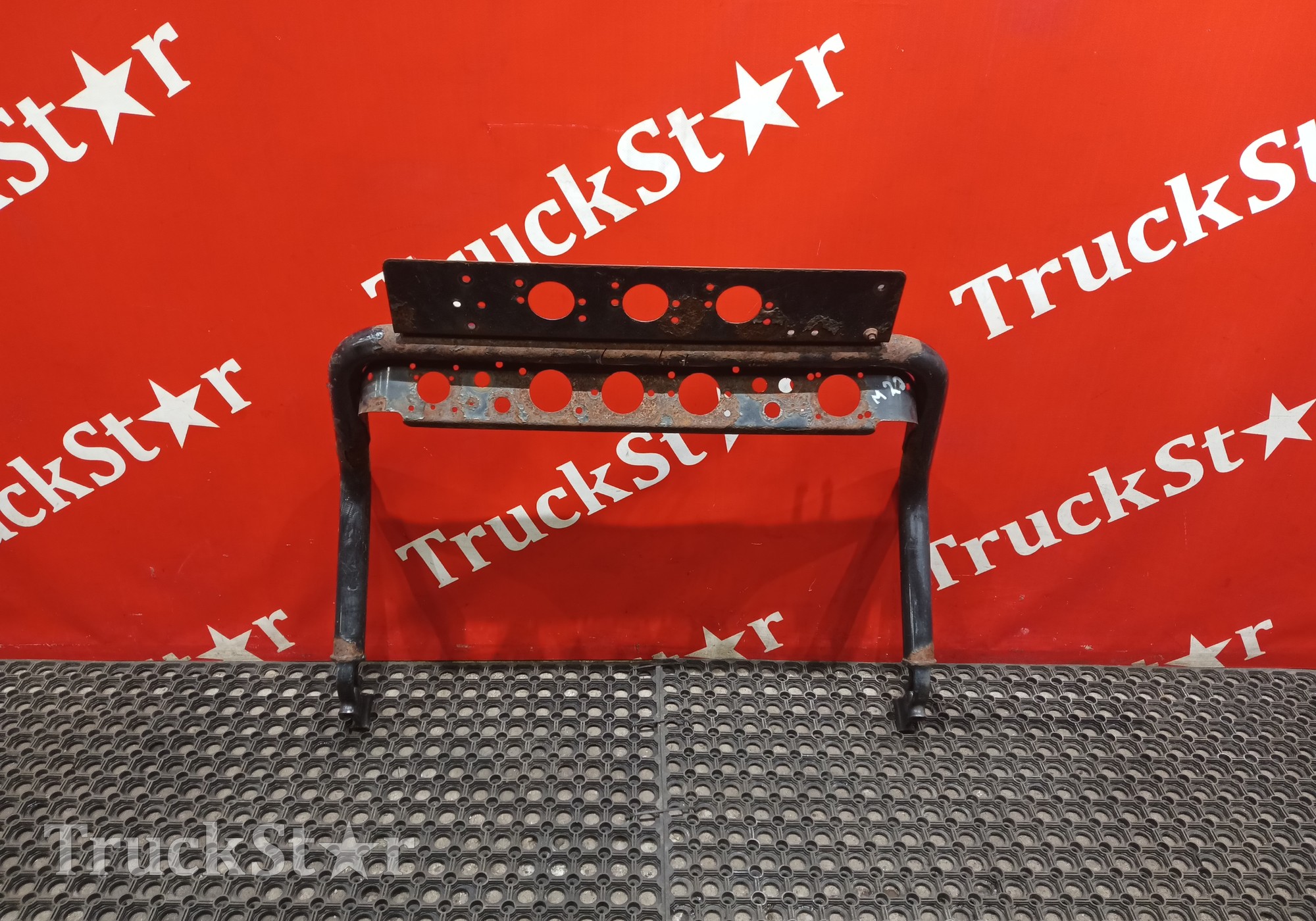 81517155091 Кронштейн перекидок для Man TGX II (с 2012)